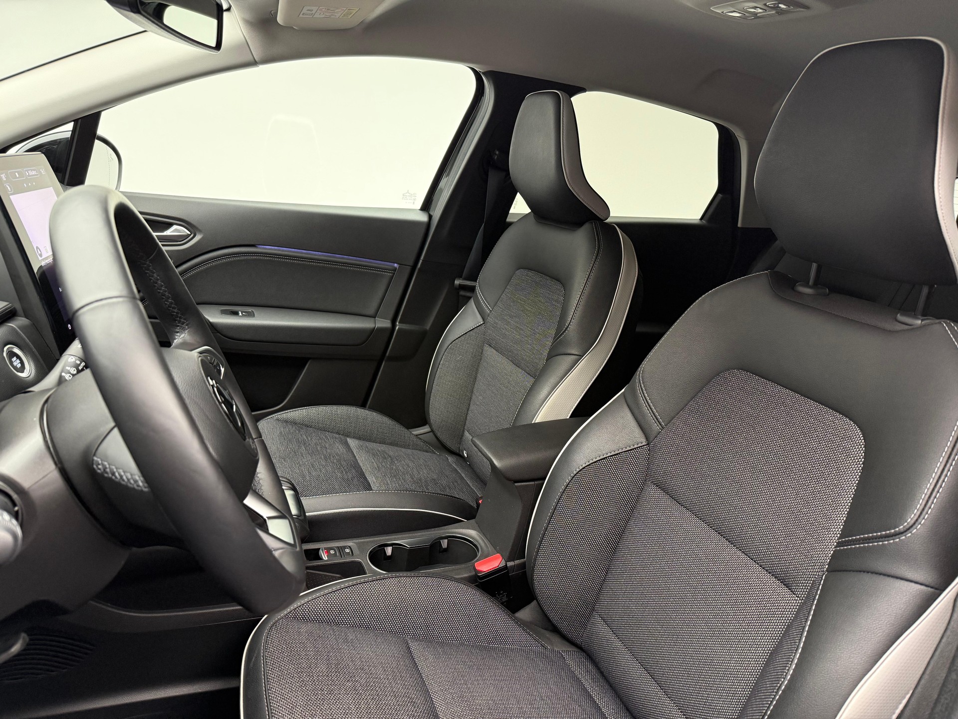 MITSUBISHI ASX 1.6 HEV Intense-image-5