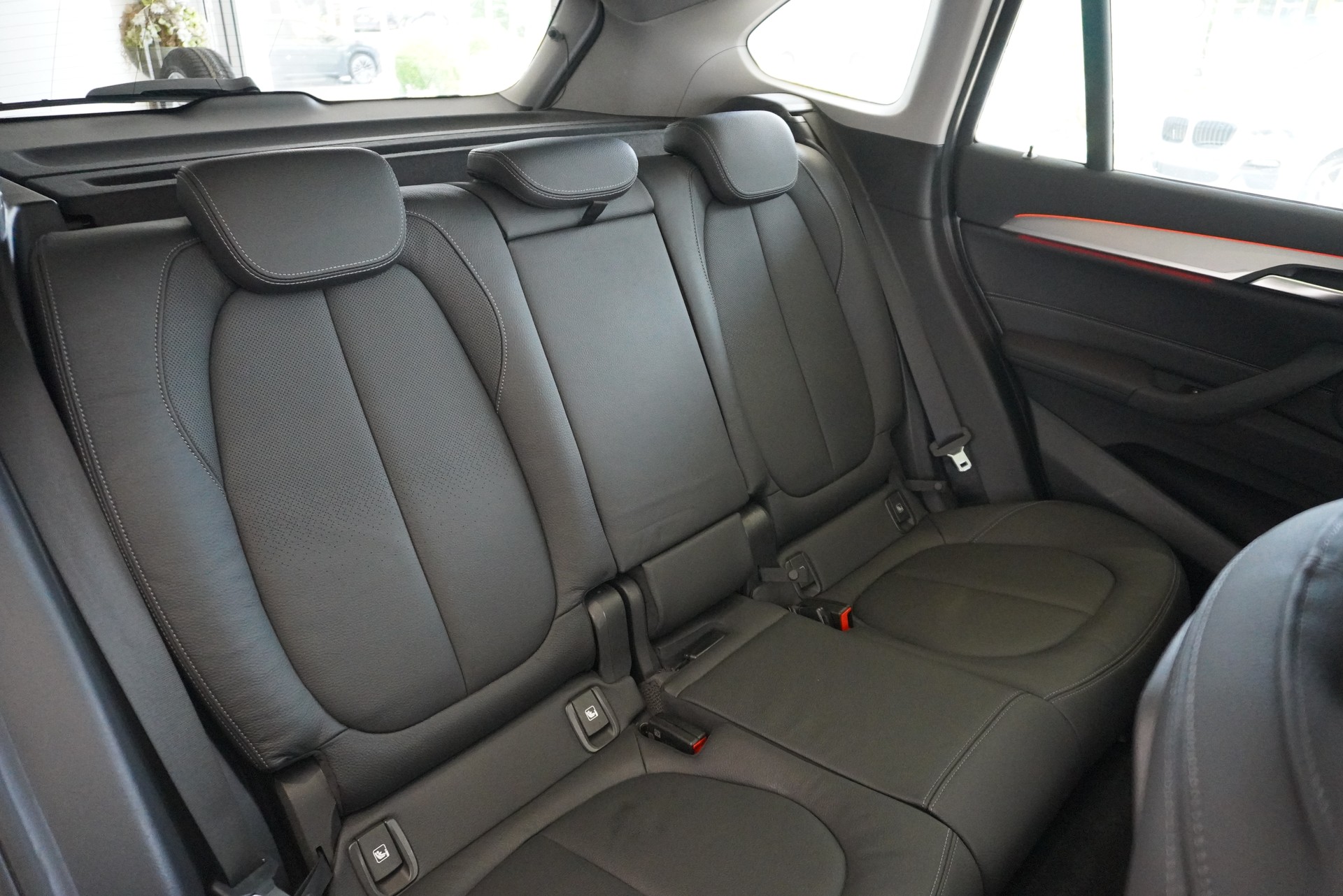 BMW X1 xDrive 25d Sport Line Steptronic-image-14
