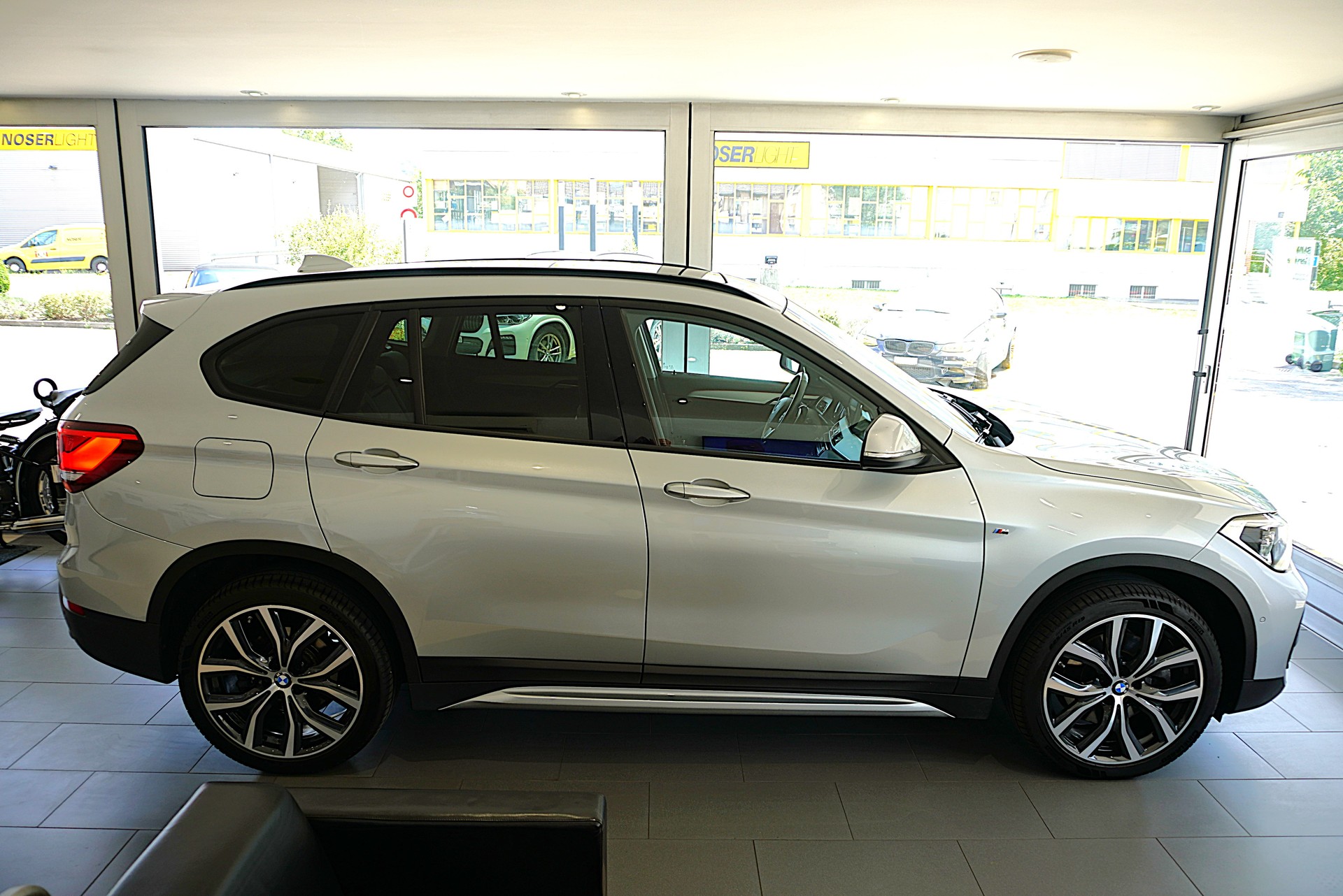 BMW X1 xDrive 25d Sport Line Steptronic-image-3