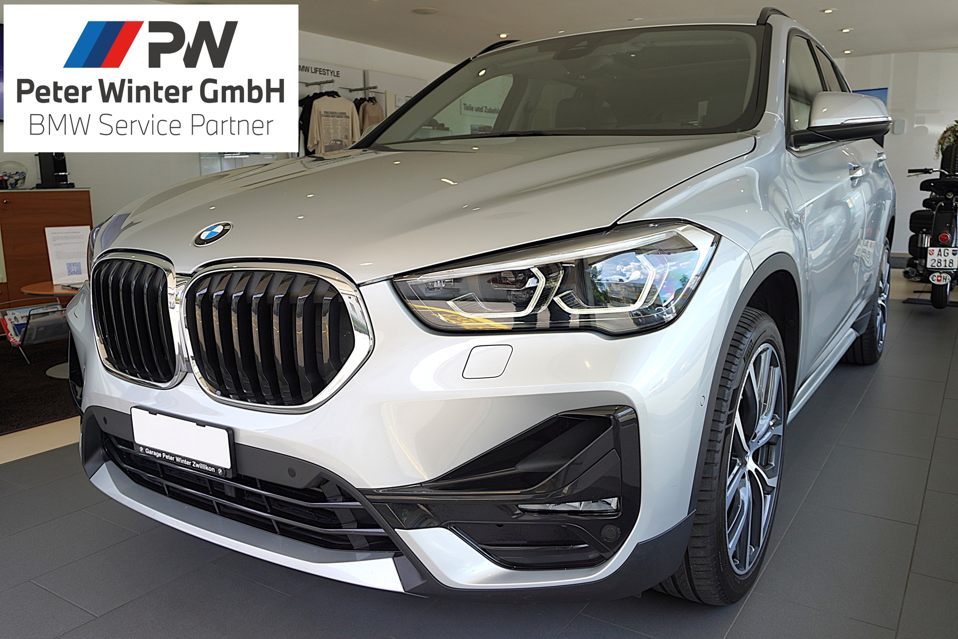 BMW X1 xDrive 25d Sport Line Steptronic-image-0