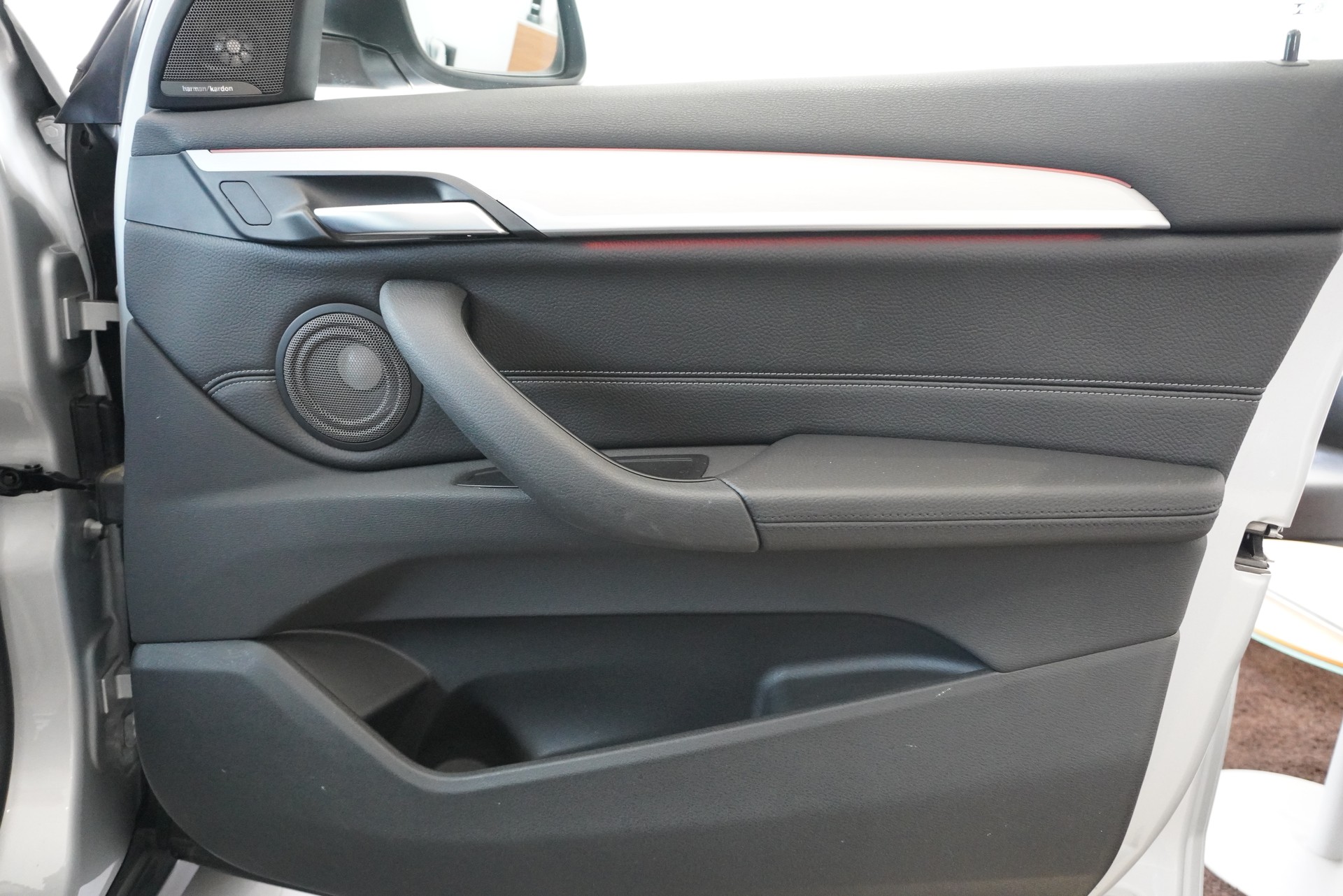 BMW X1 xDrive 25d Sport Line Steptronic-image-15