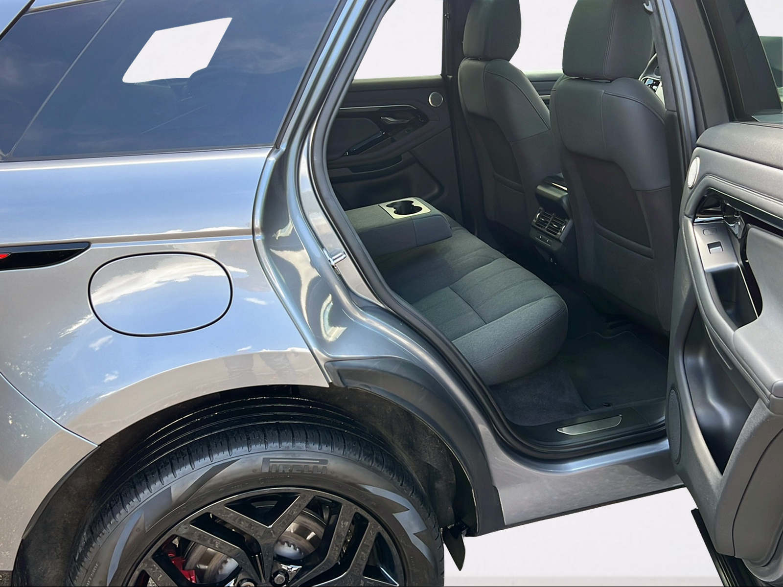 LAND ROVER Range Rover Evoque P 300e R-Dynamc T8-image-12