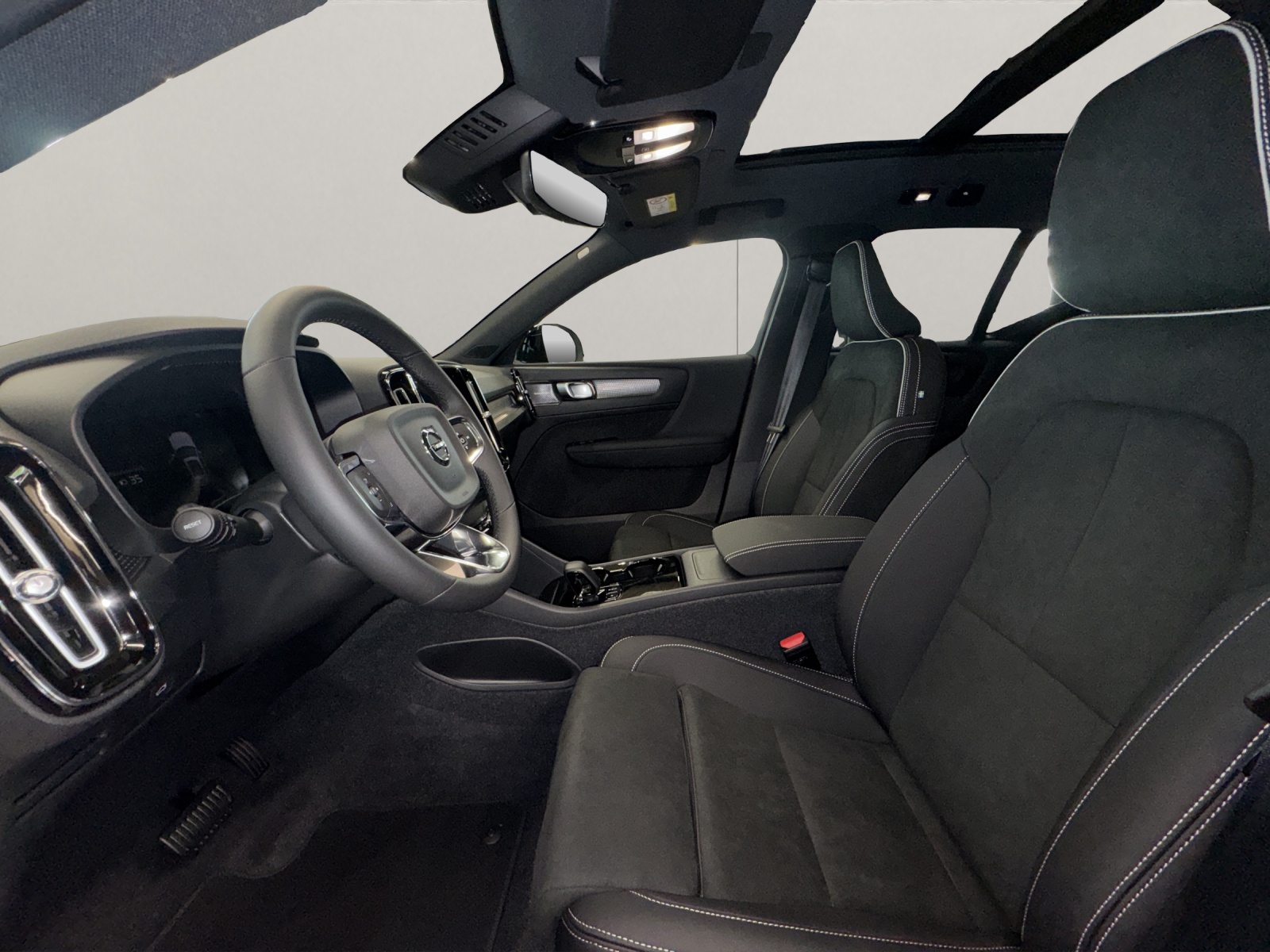 VOLVO EX40 Twin Ultra AWD-image-9