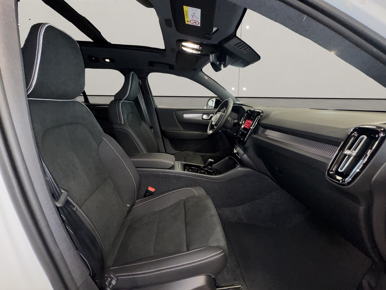 VOLVO EX40 Twin Ultra AWD-image-10