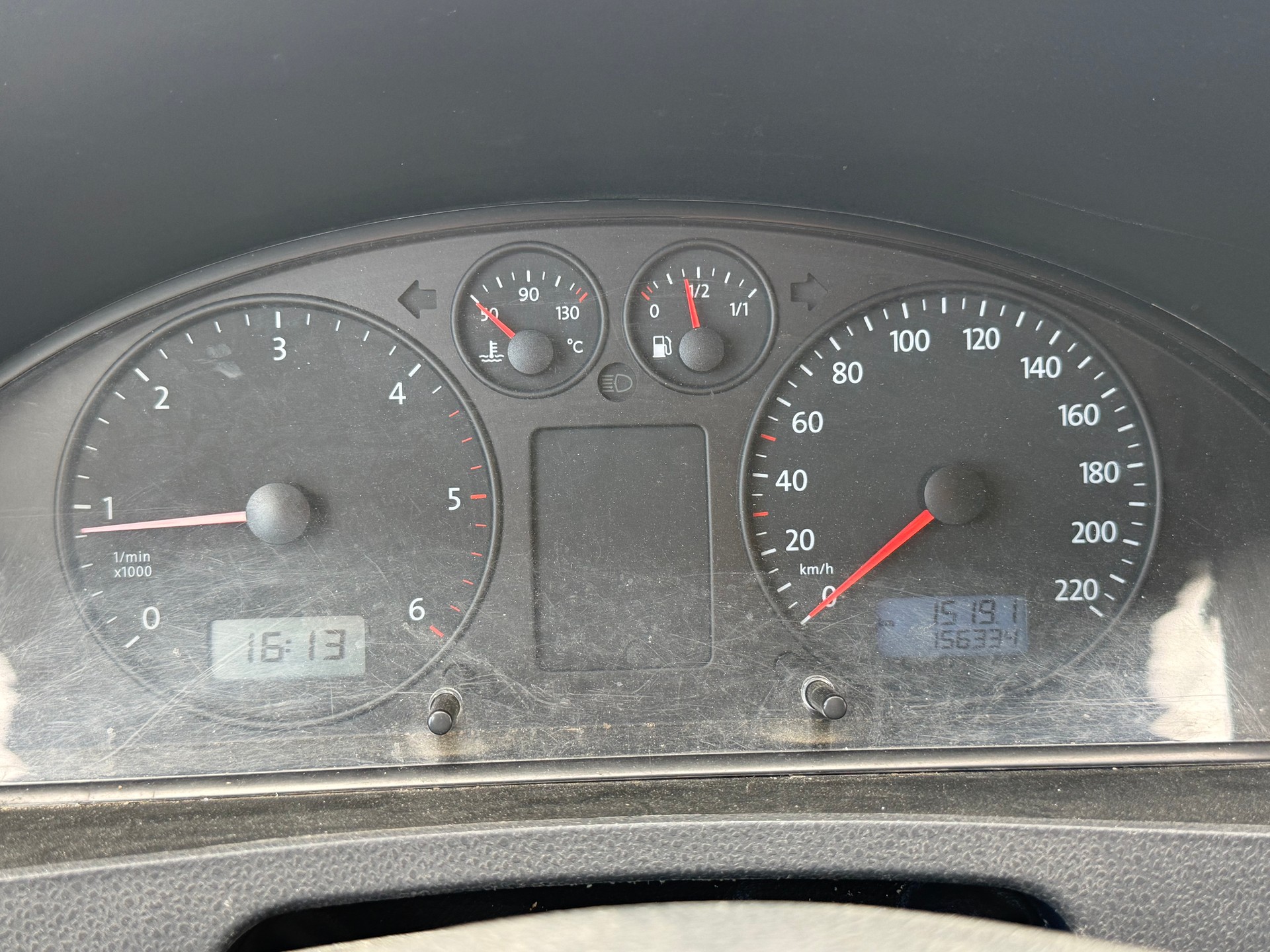 VW T5 1.9 TDI PD-image-11