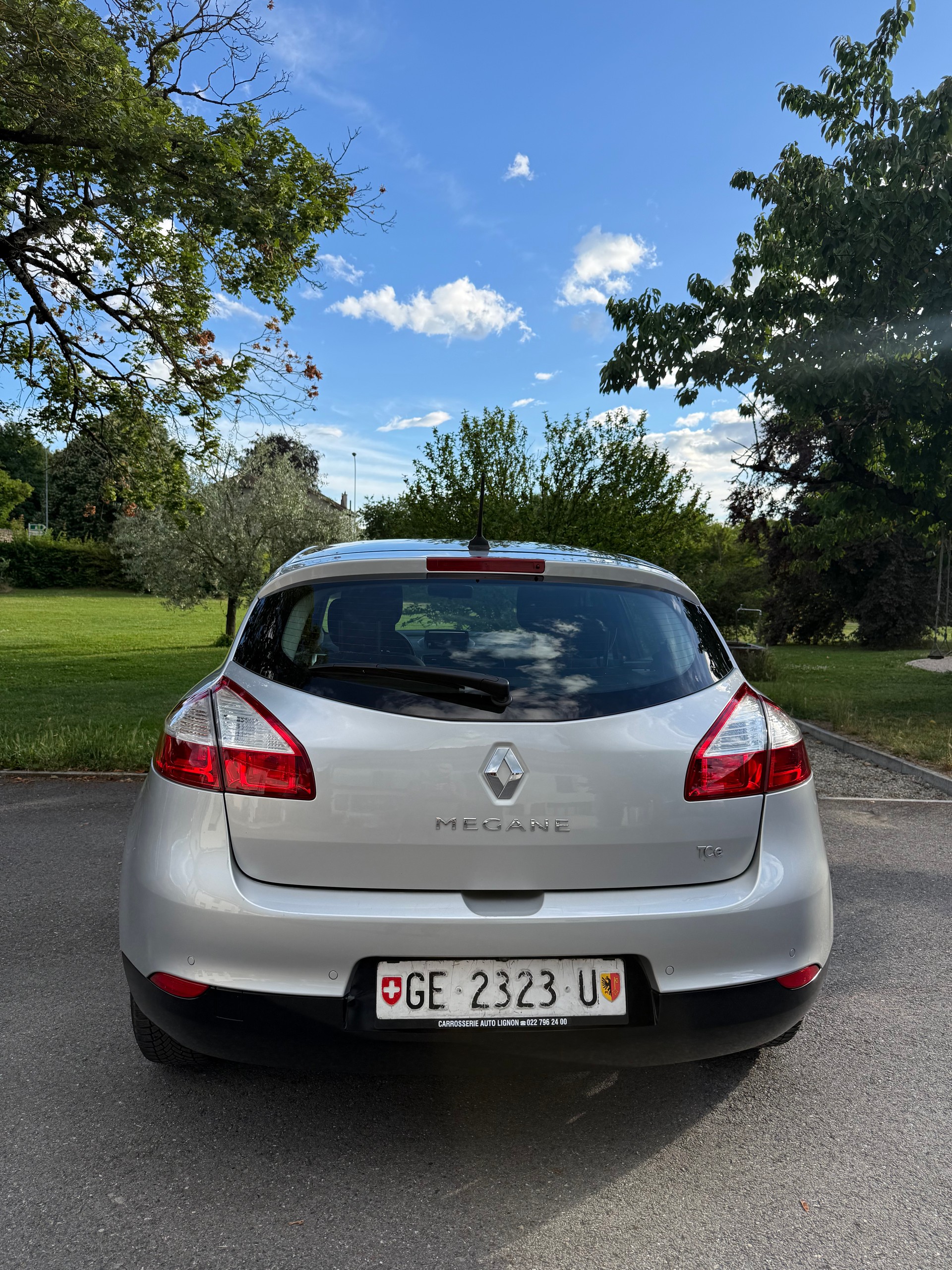 RENAULT Mégane Coupé 1.2 16V Turbo Dynamique-image-3