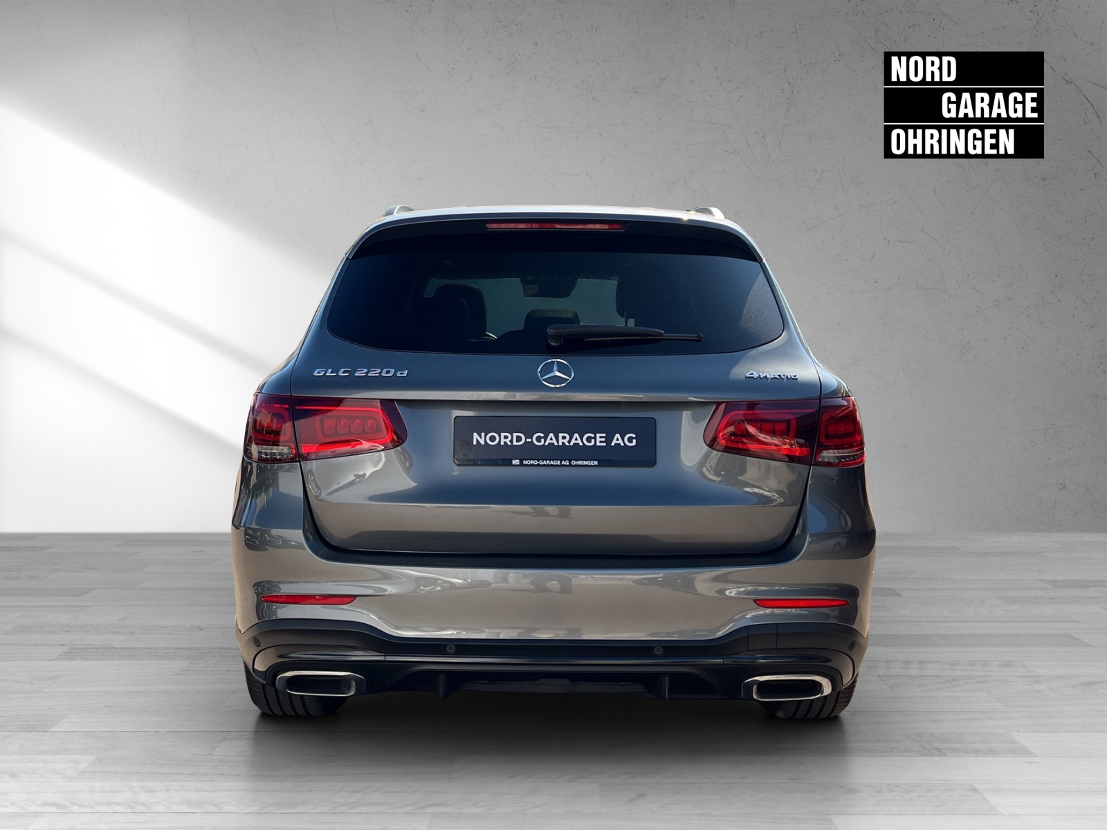 MERCEDES-BENZ GLC 220 d AMG Line 4Matic-image-3