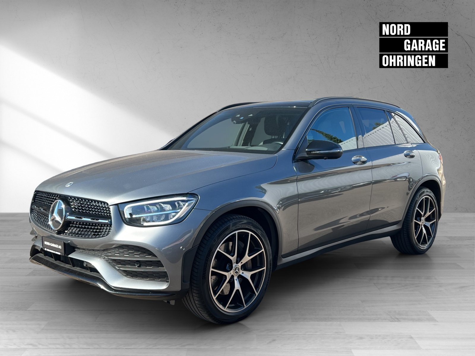 MERCEDES-BENZ GLC 220 d AMG Line 4Matic-image-0