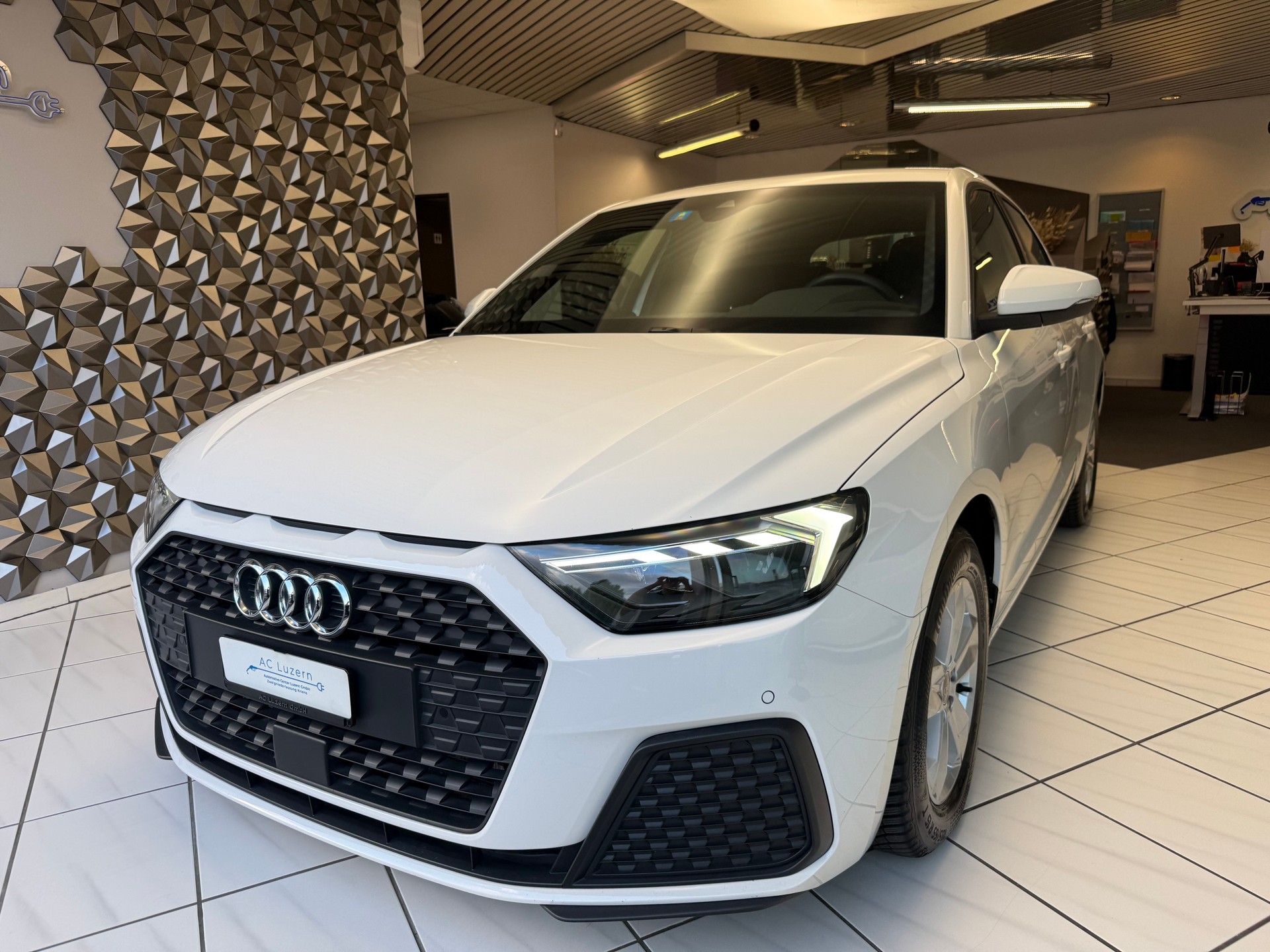 AUDI A1 Sportback 30 TFSI S-Line Attraction S-tronic