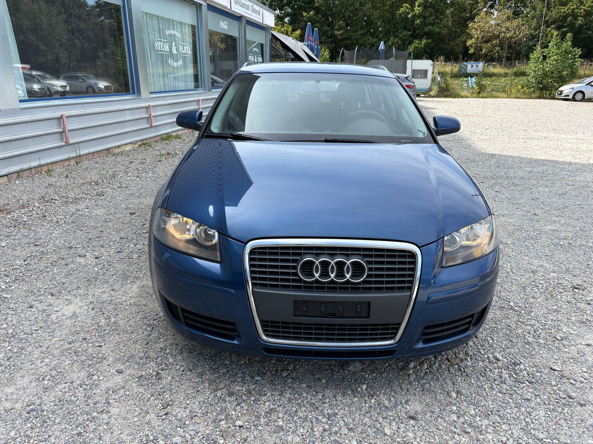 AUDI A3 1.6 FSI Attraction-image-0