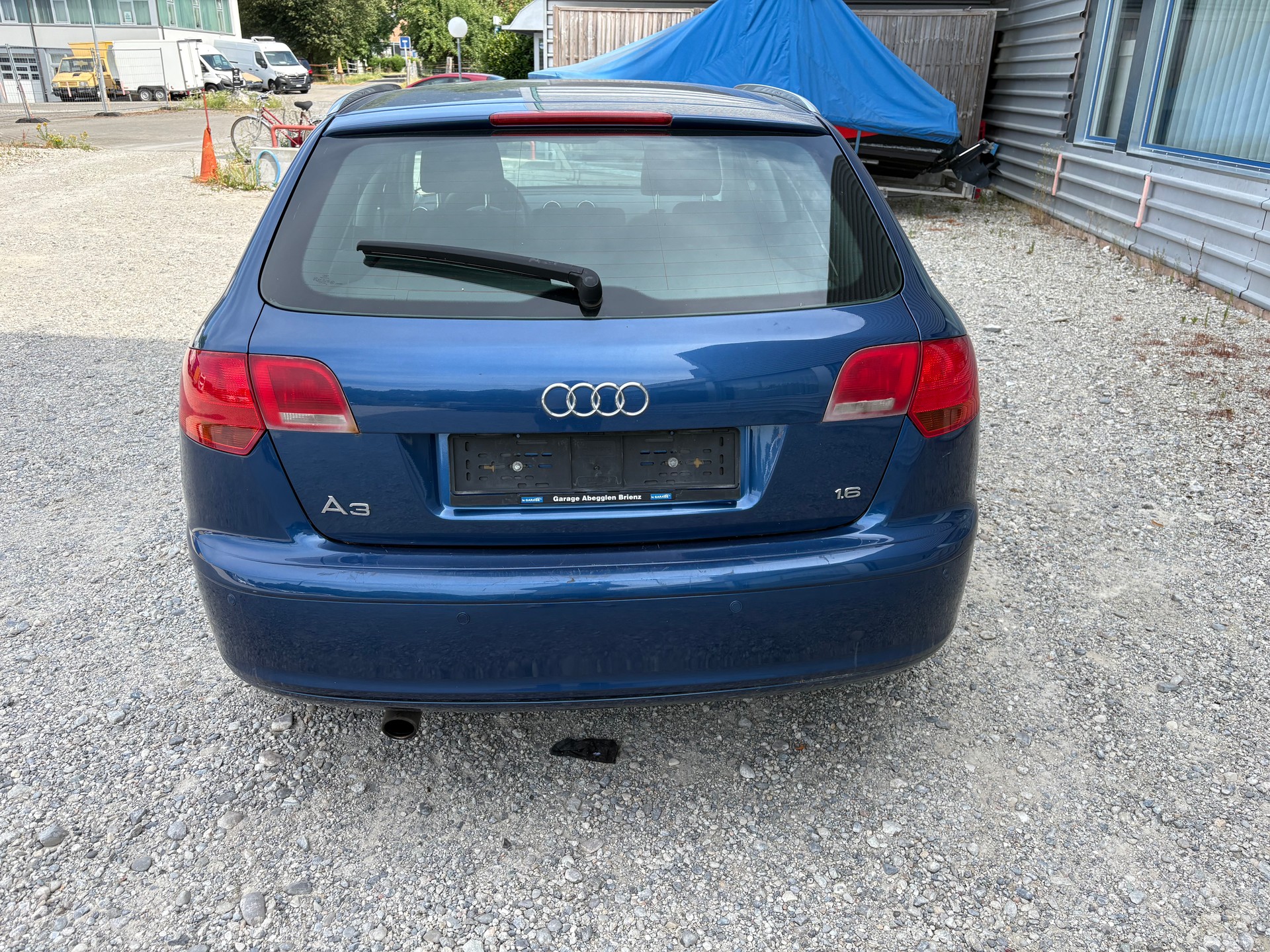 AUDI A3 1.6 FSI Attraction-image-2