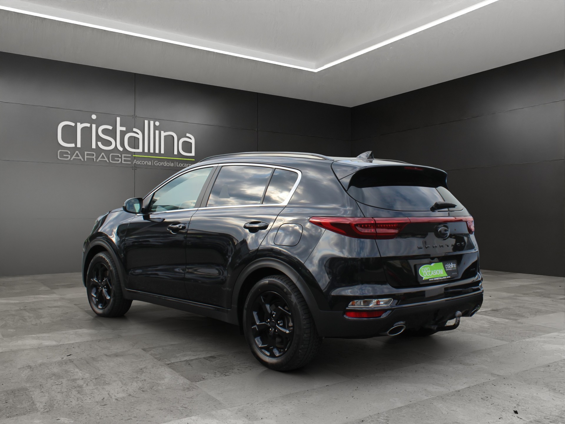 KIA Sportage 1.6 CRDi MHEV Black Edition-image-2