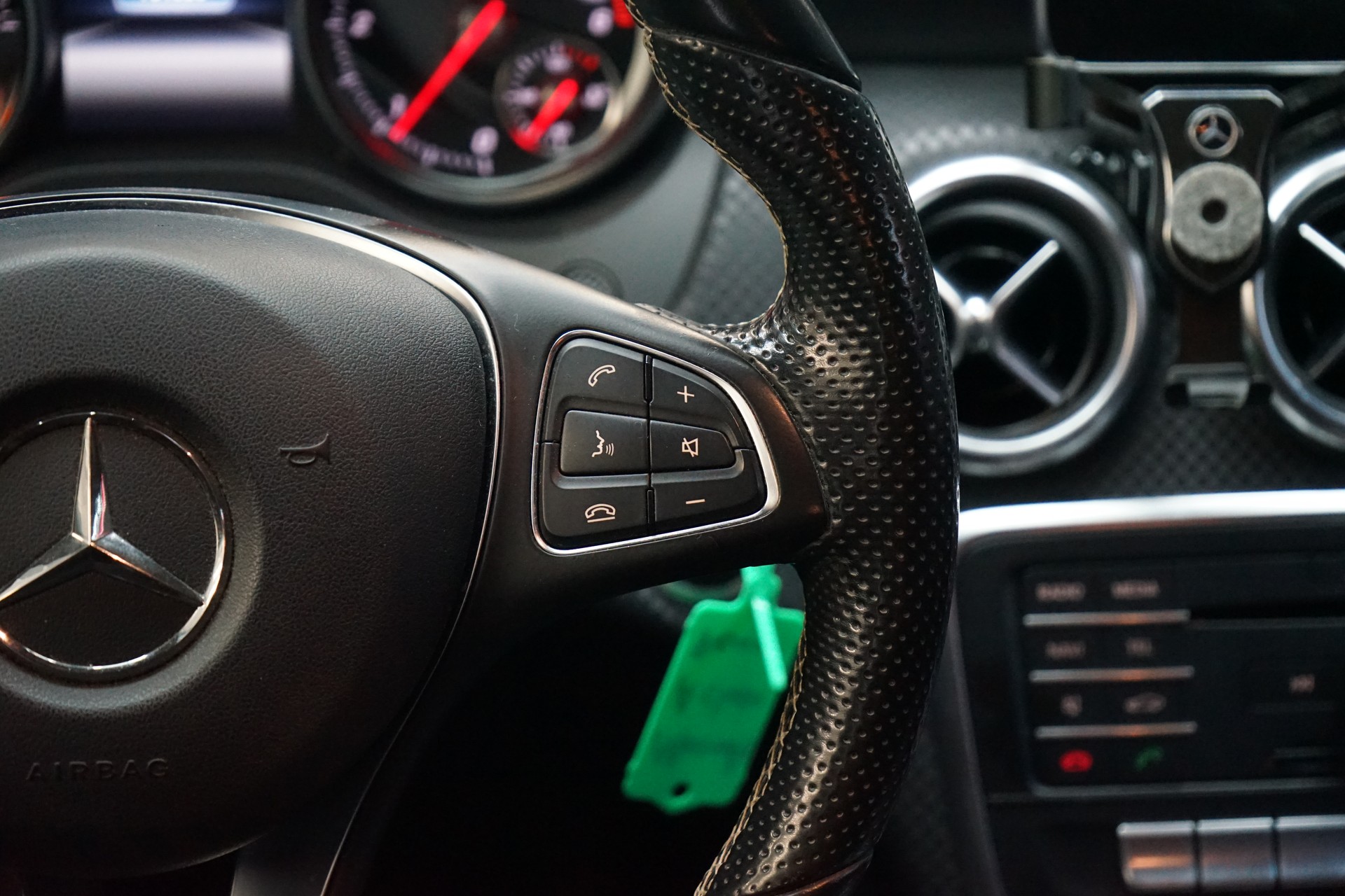 MERCEDES-BENZ A 180 CDI Urban-image-9