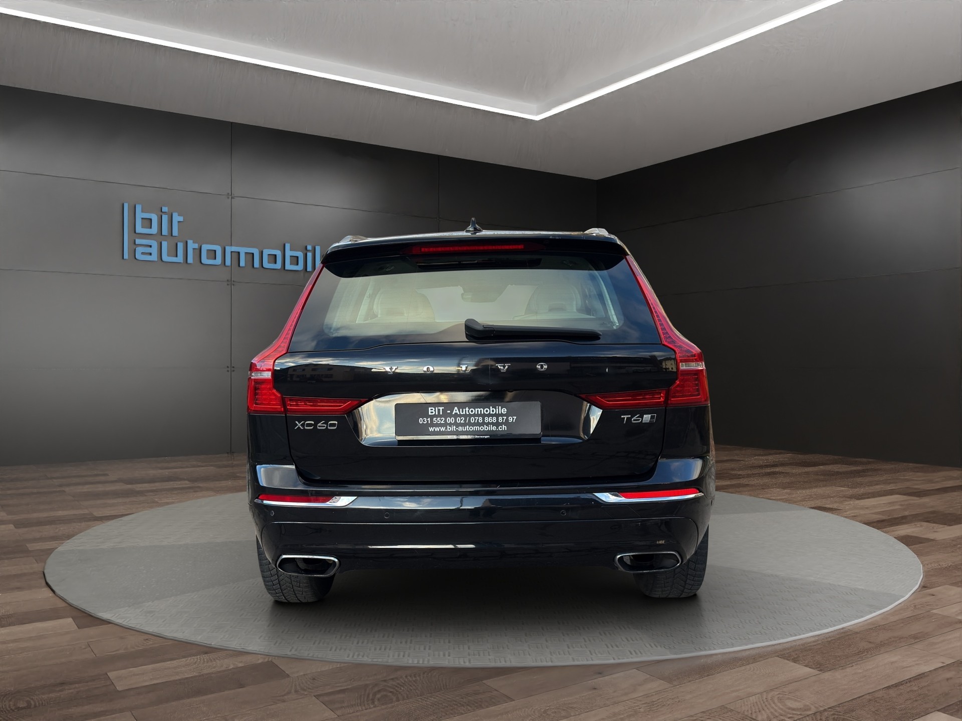 VOLVO XC60 T6 AWD Inscription Geartronic-image-5