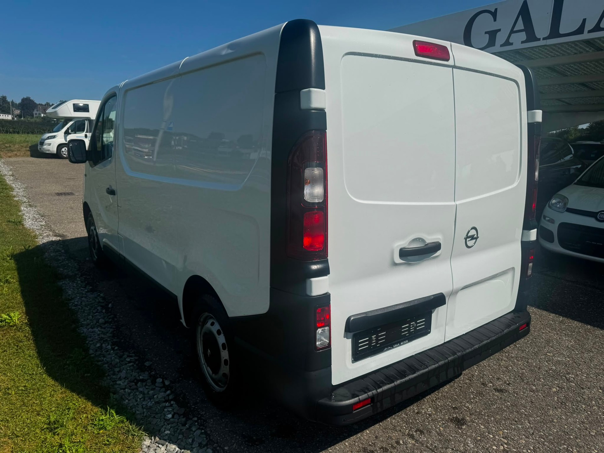 OPEL Vivaro 2.0 CDTI 2.7t L1H1-image-6