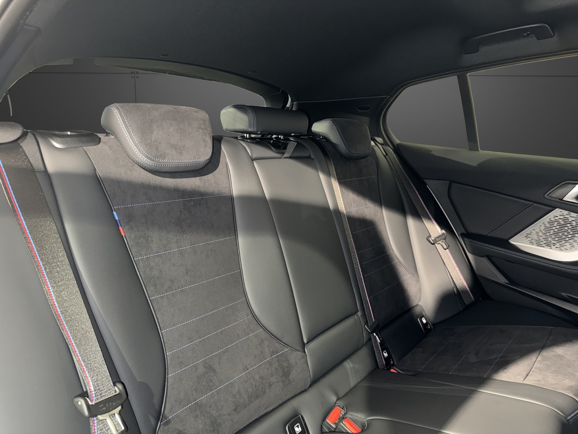BMW 123 xDrive-image-11