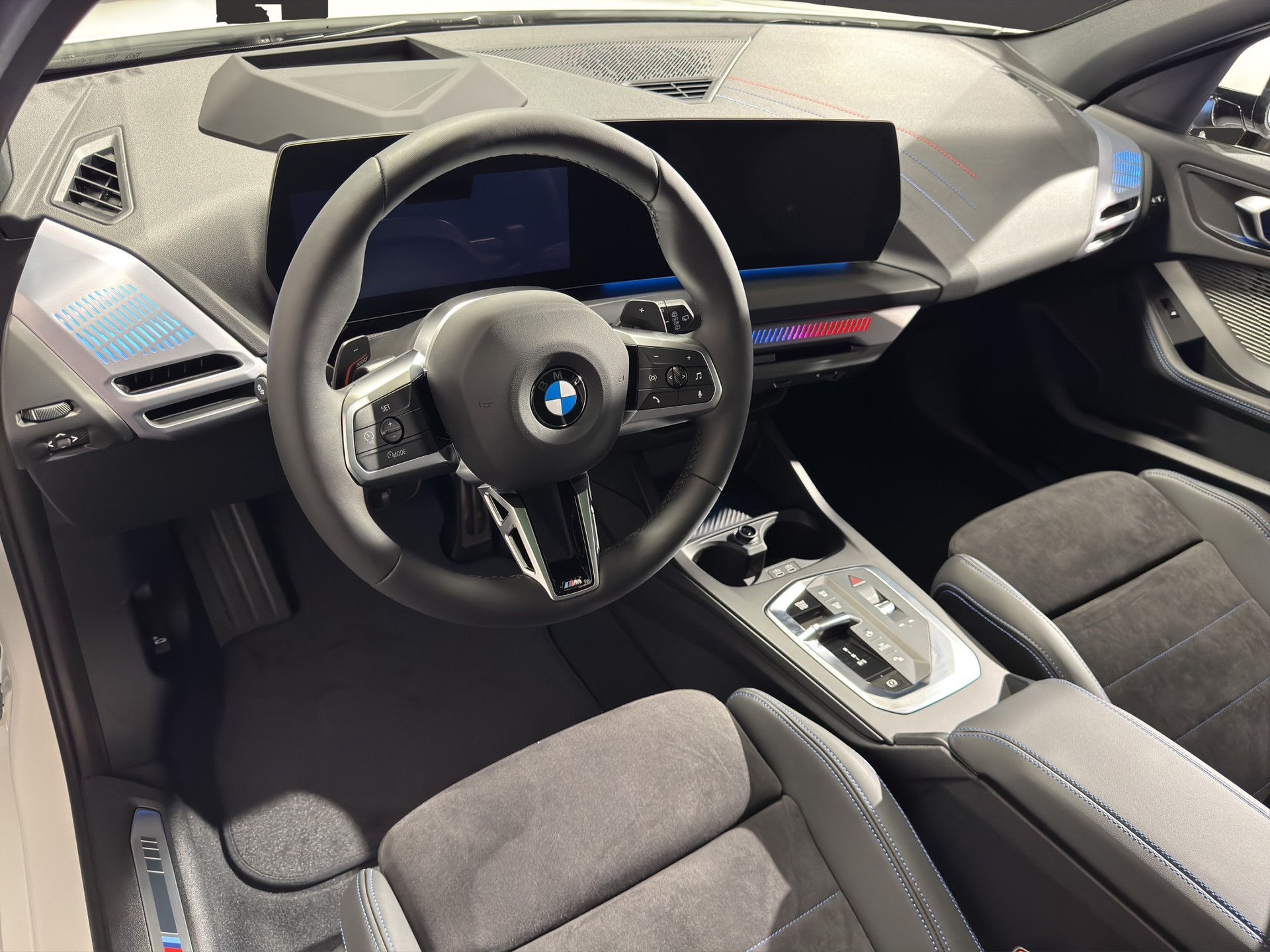 BMW 123 xDrive-image-8