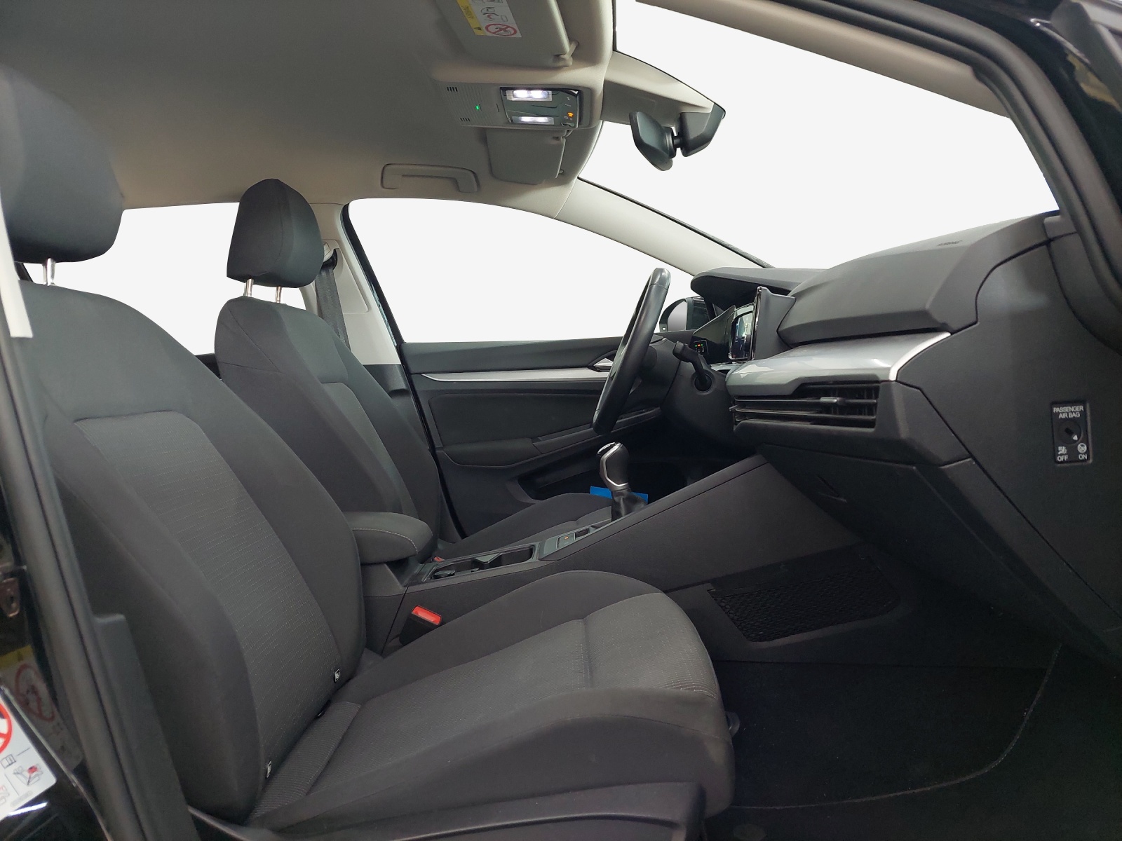 VW Golf Variant 1.0 TSI Value-image-14