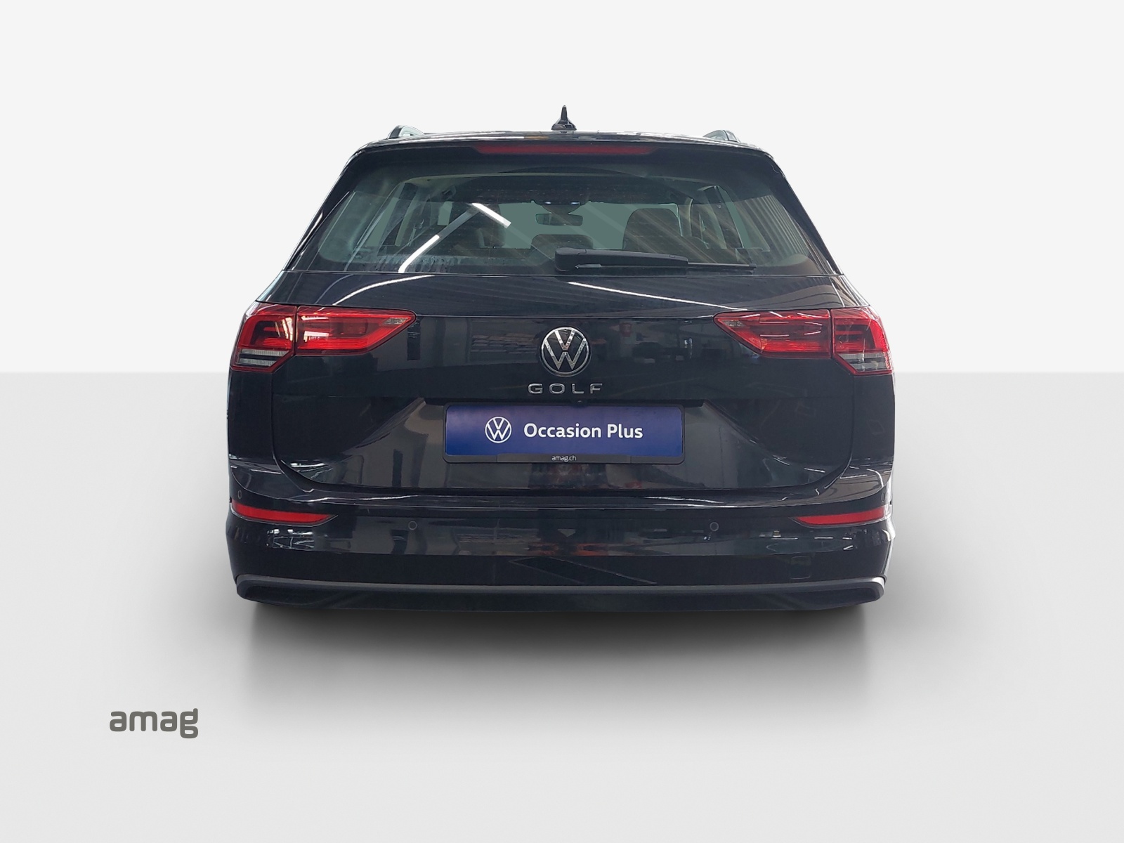 VW Golf Variant 1.0 TSI Value-image-3