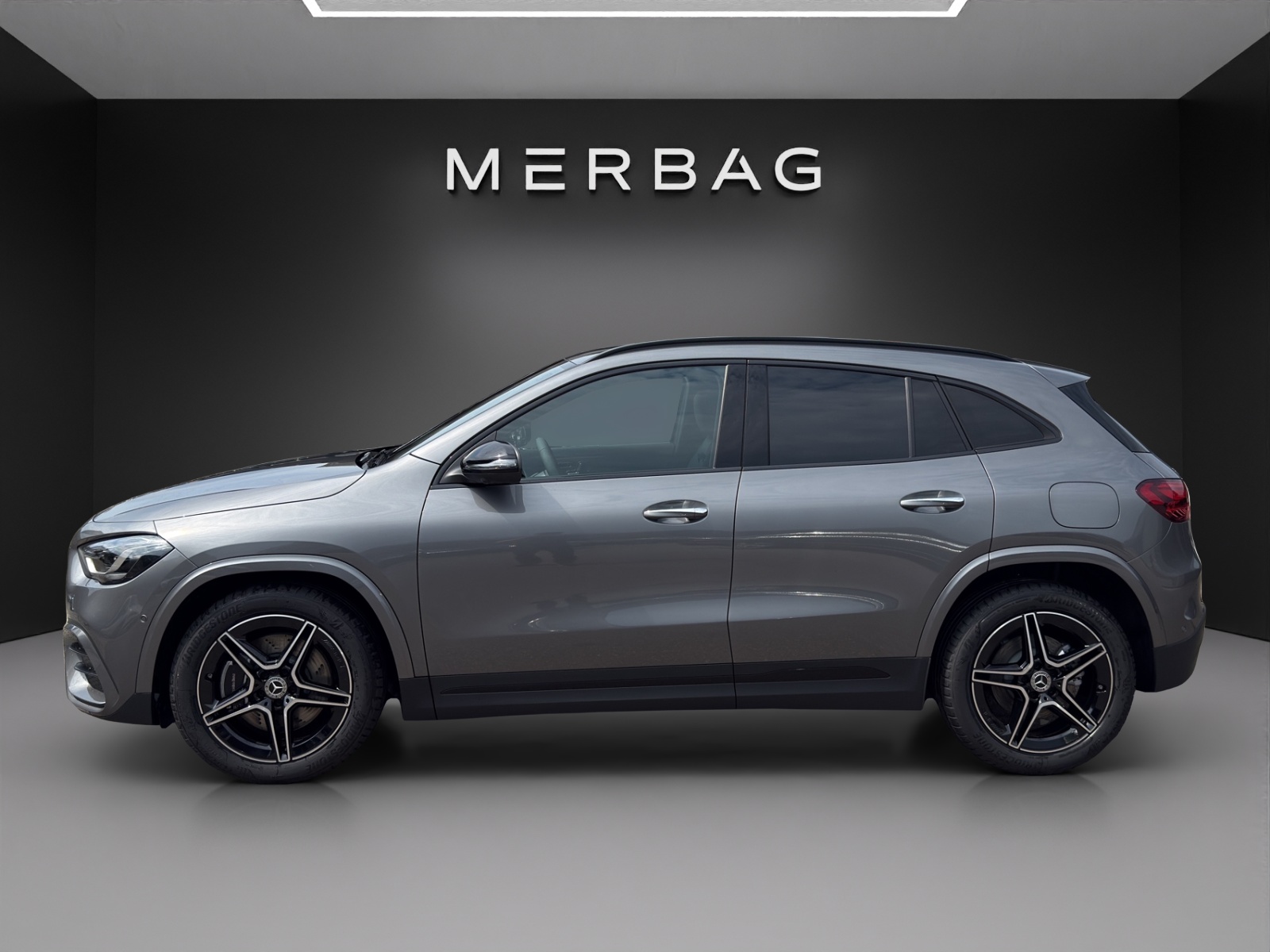 MERCEDES-BENZ GLA 250 4Matic 8G-DCT Swiss Star-image-1