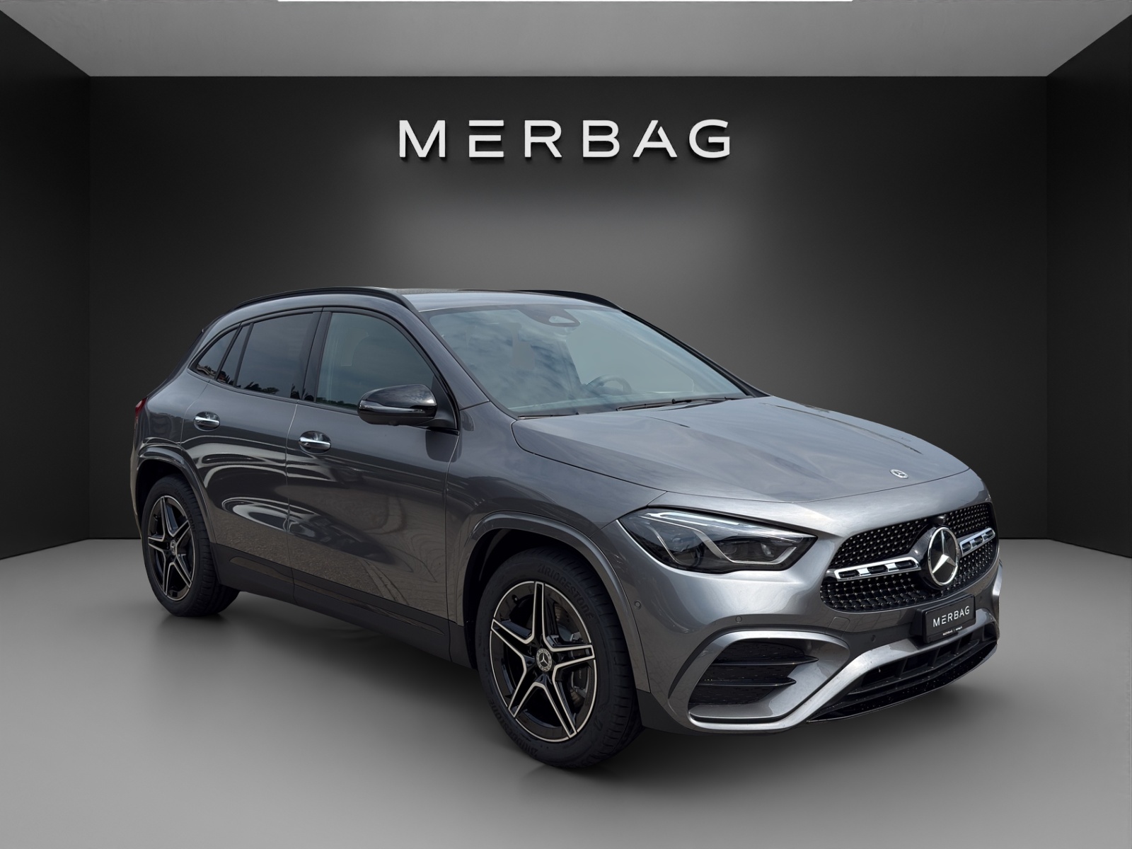 MERCEDES-BENZ GLA 250 4Matic 8G-DCT Swiss Star-image-5