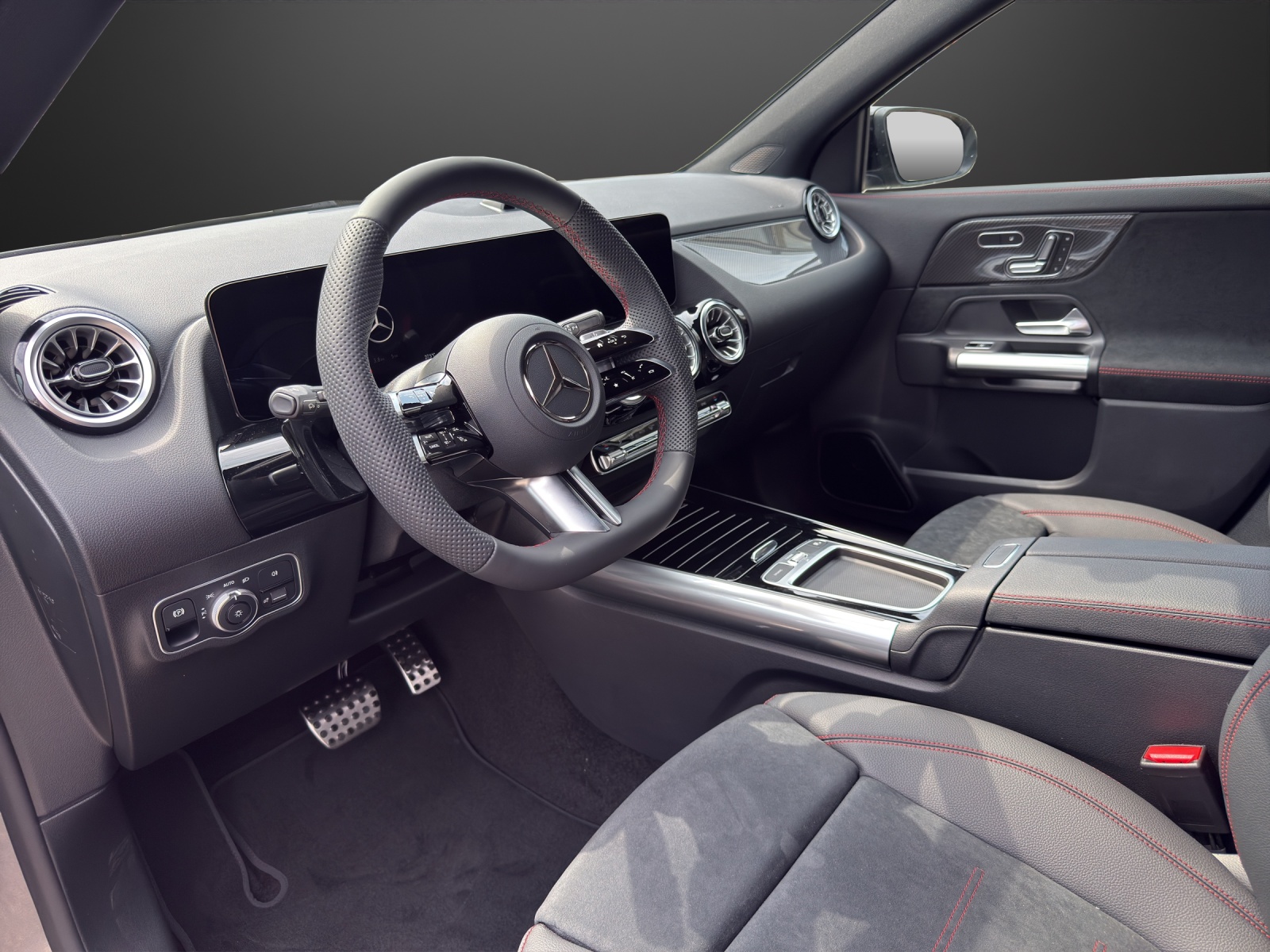 MERCEDES-BENZ GLA 250 4Matic 8G-DCT Swiss Star-image-9