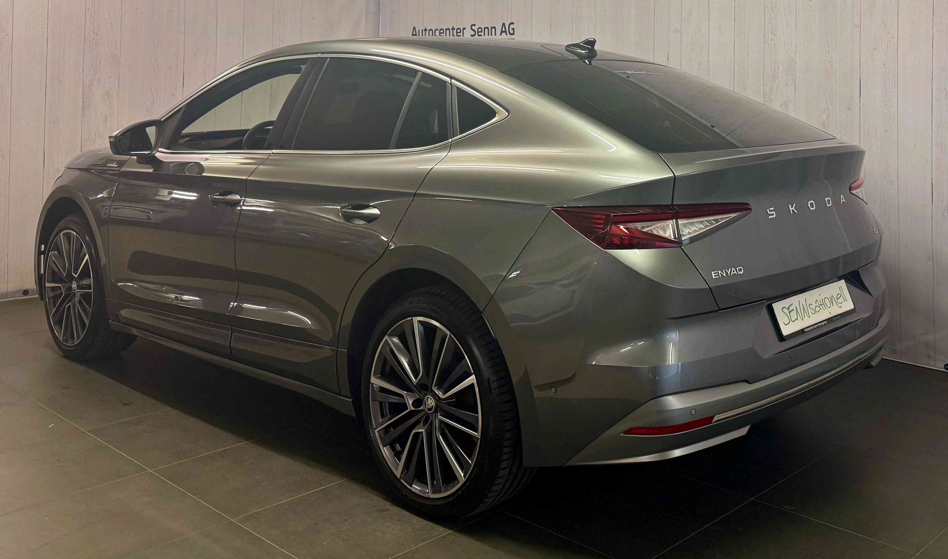 SKODA Enyaq Coupé L&K 4x4-image-4