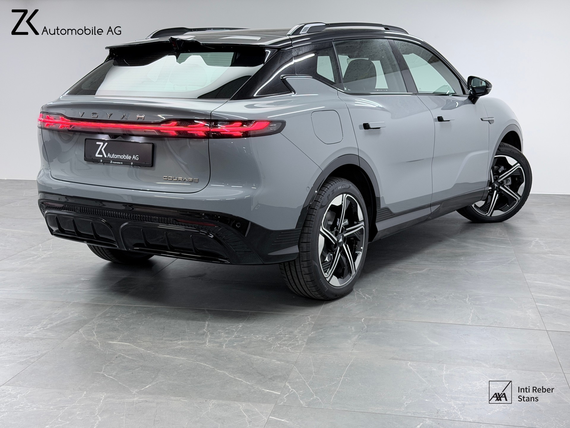 VOYAH VOYAH Courage 80 kWh 4WD 435PS Nebula Gray Metallic-showroom-element-1