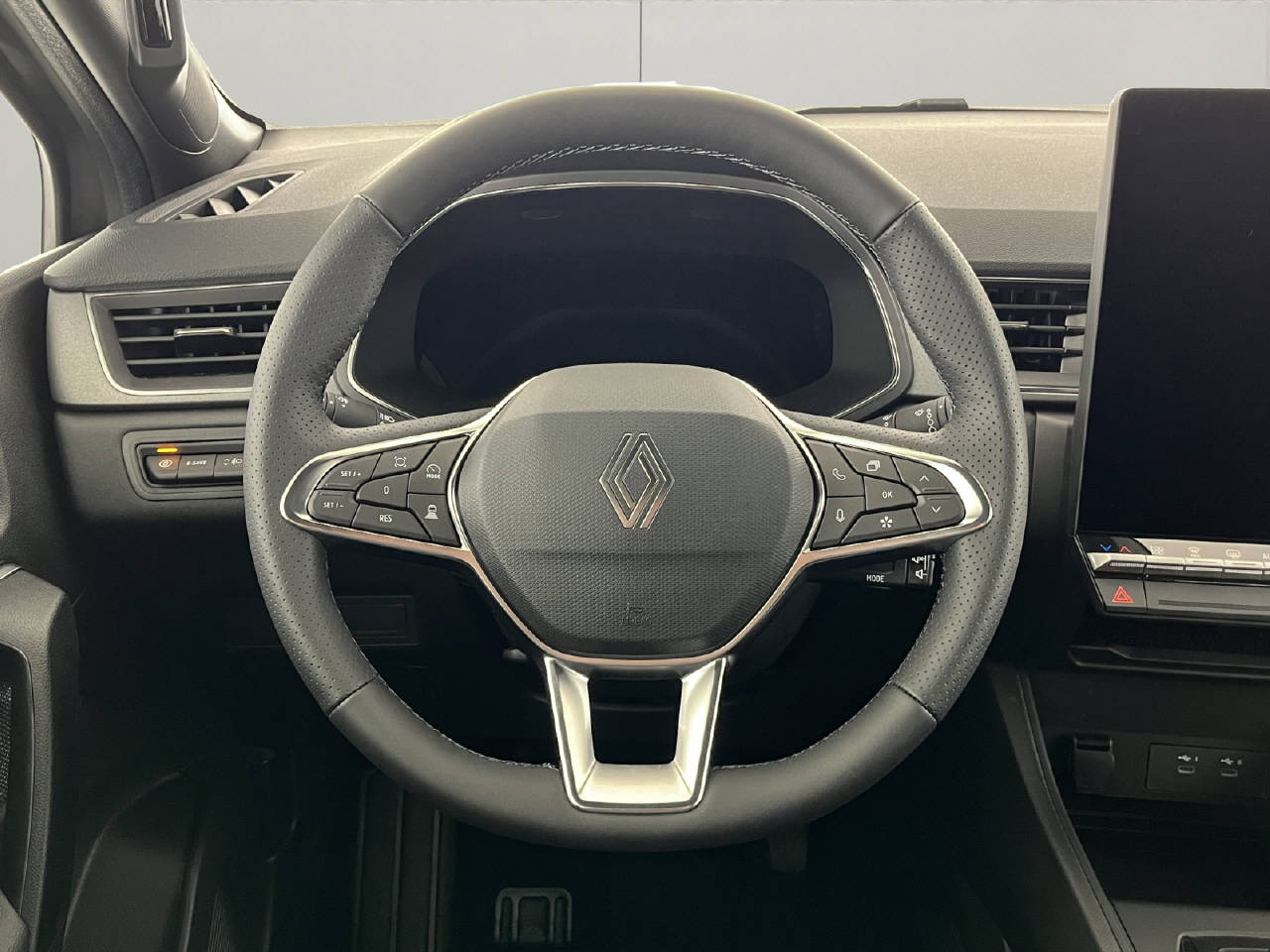 RENAULT Captur 1.8 E-Tech techno-image-9