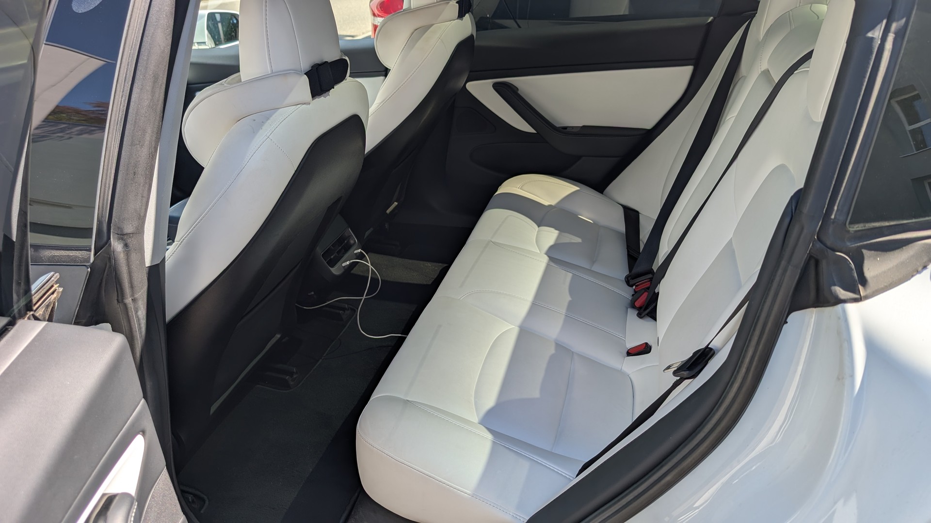 TESLA Long Range D-image-4