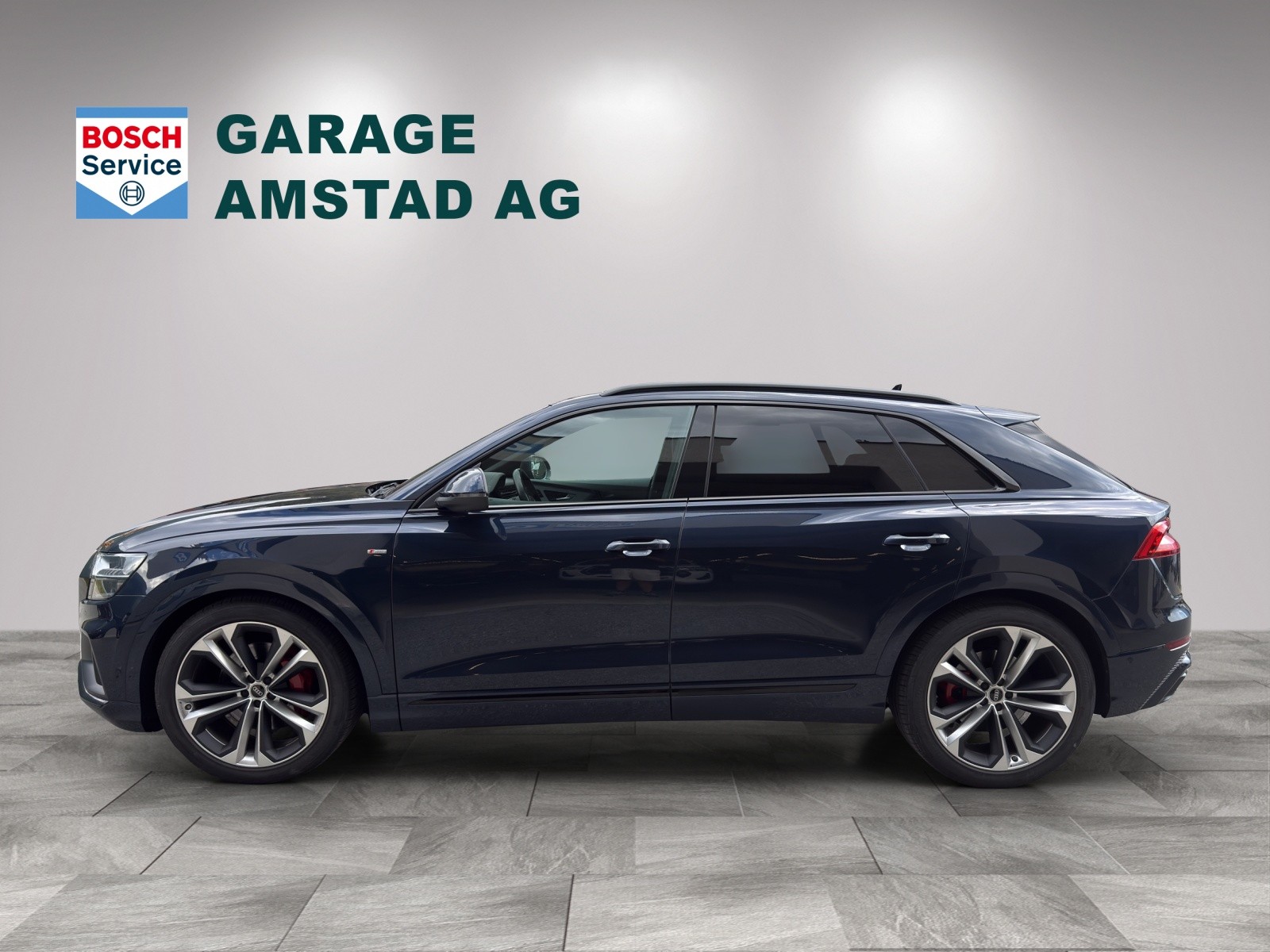 AUDI Q8 55 TFSI quattro tiptronic-image-3