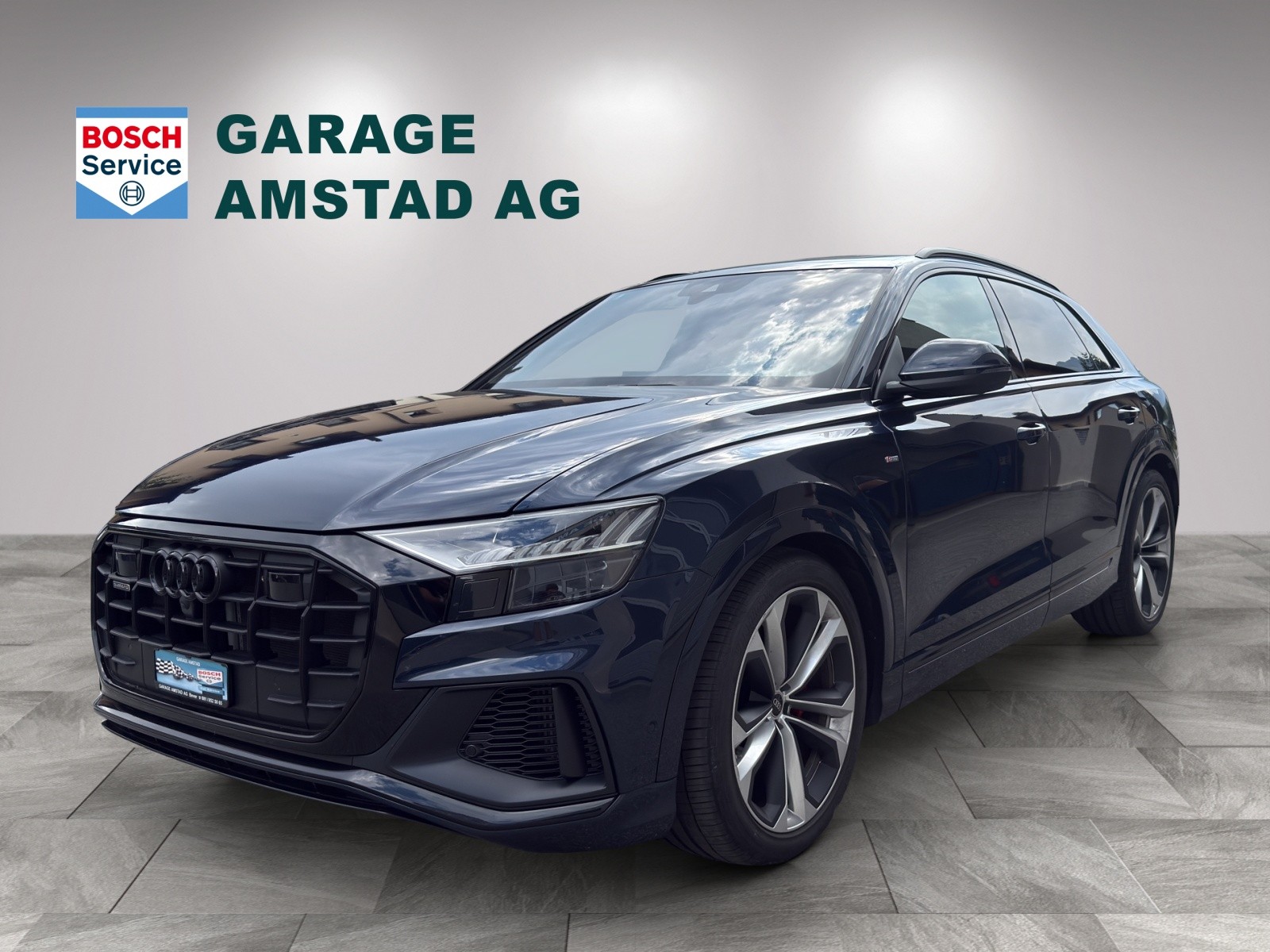 AUDI Q8 55 TFSI quattro tiptronic-image-0