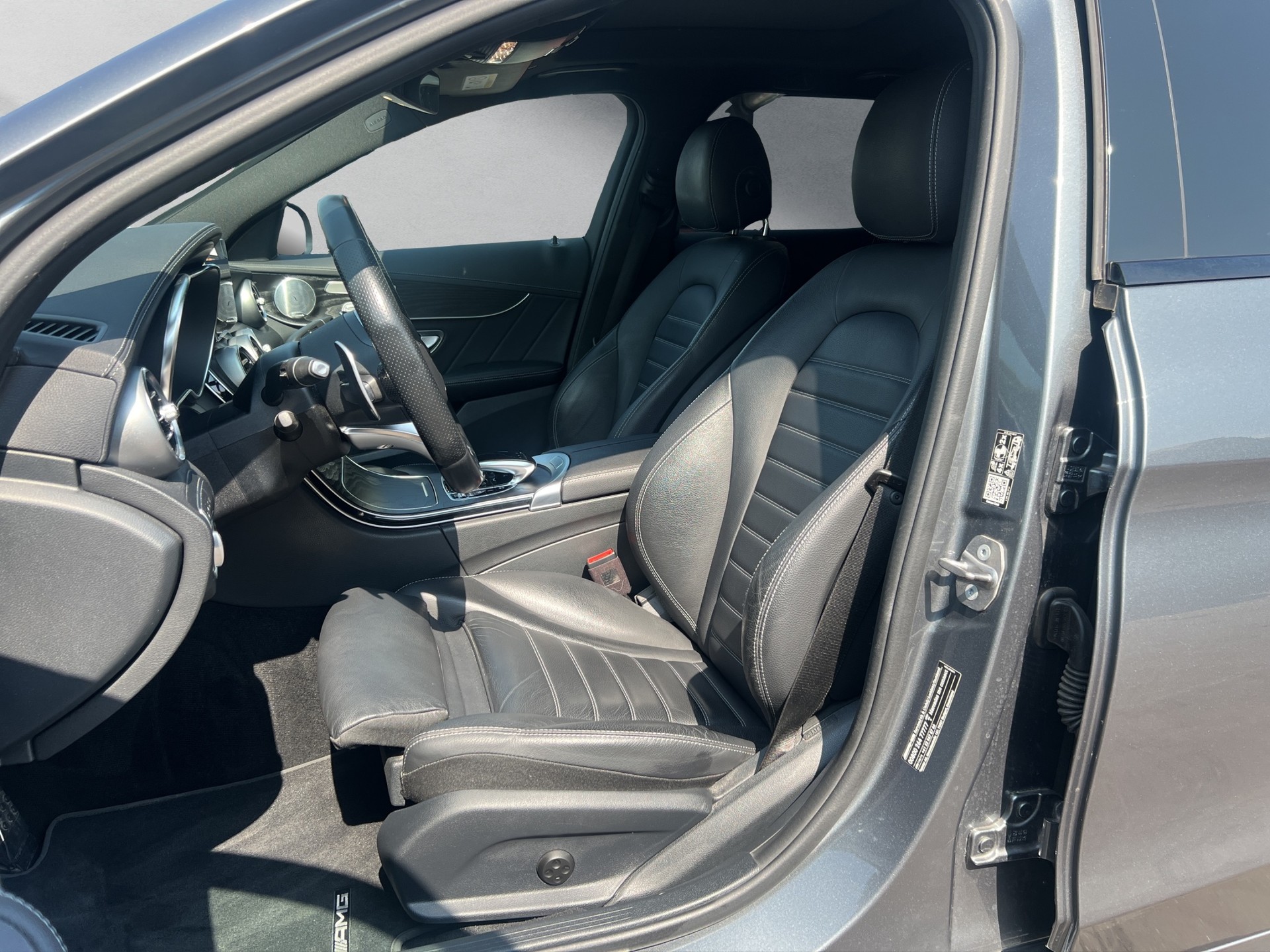 MERCEDES-BENZ C 43 AMG 4matic Kombi-image-8