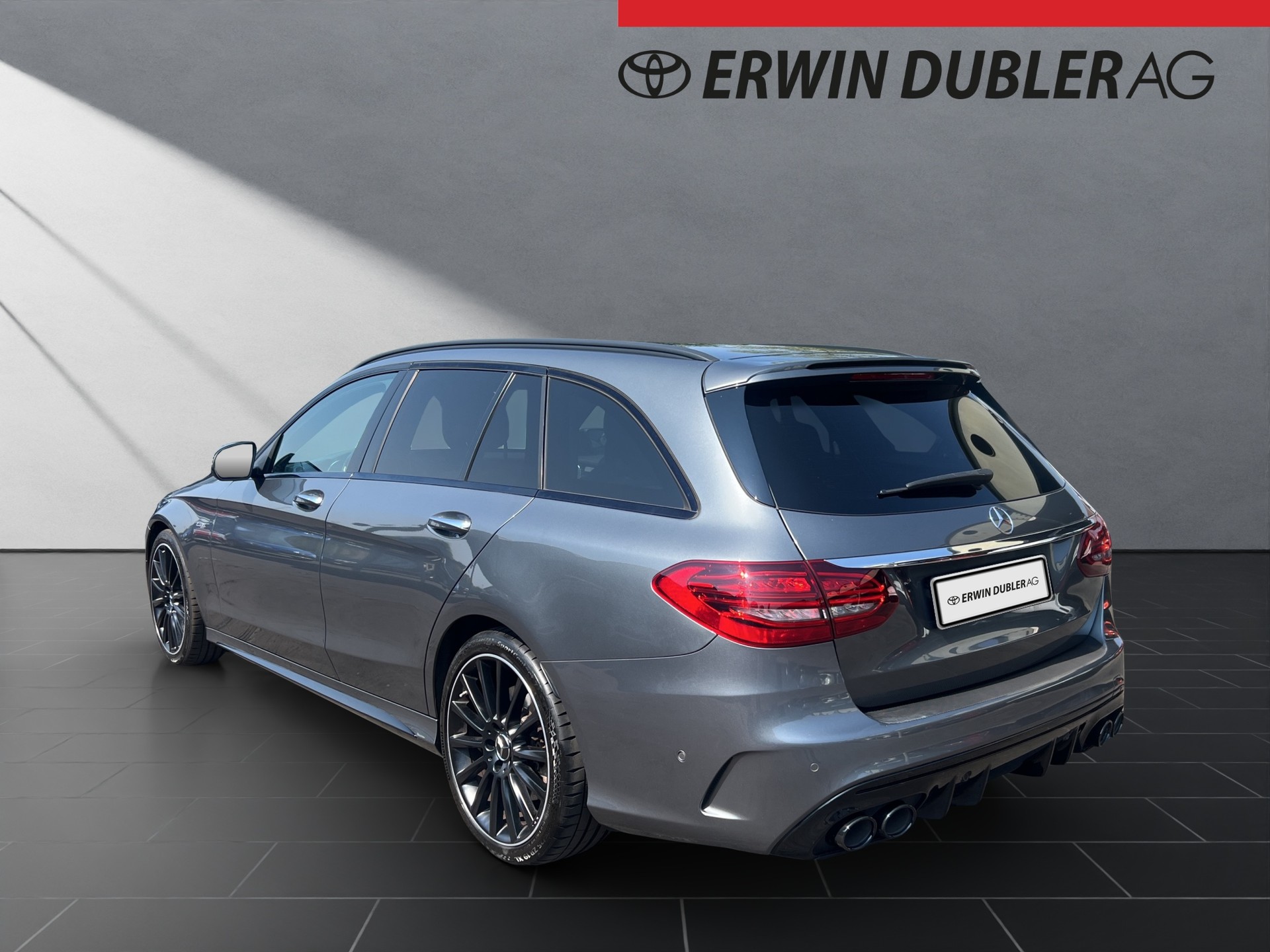 MERCEDES-BENZ C 43 AMG 4matic Kombi-image-2