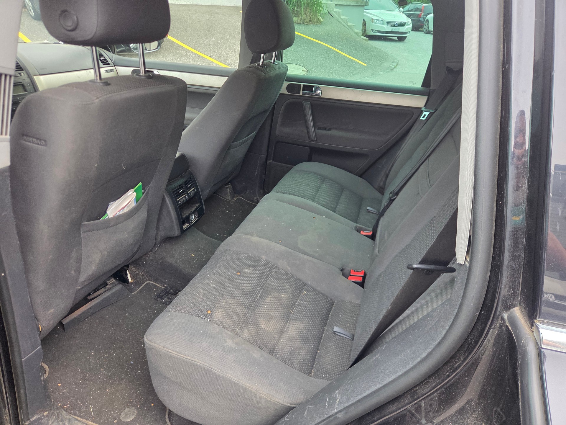 VW Touareg 3.0 TDI Tiptronic-image-10