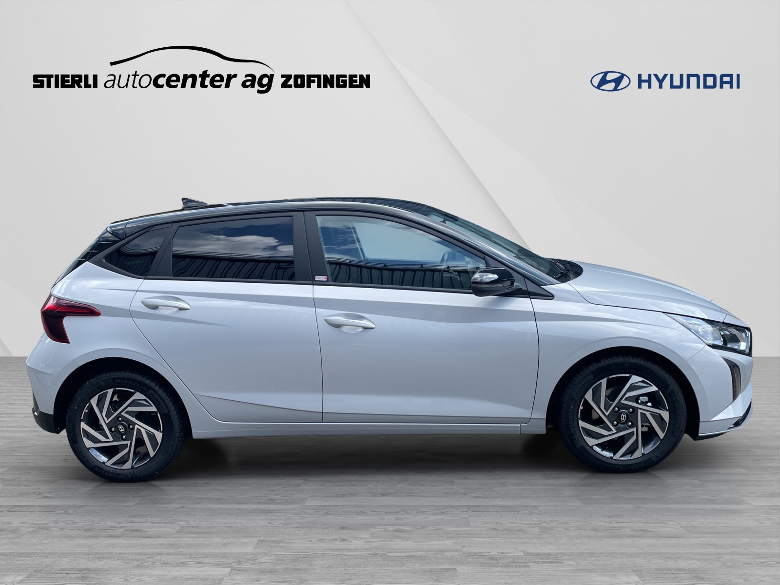HYUNDAI i20 1.0 T-GDi Amplia-image-3