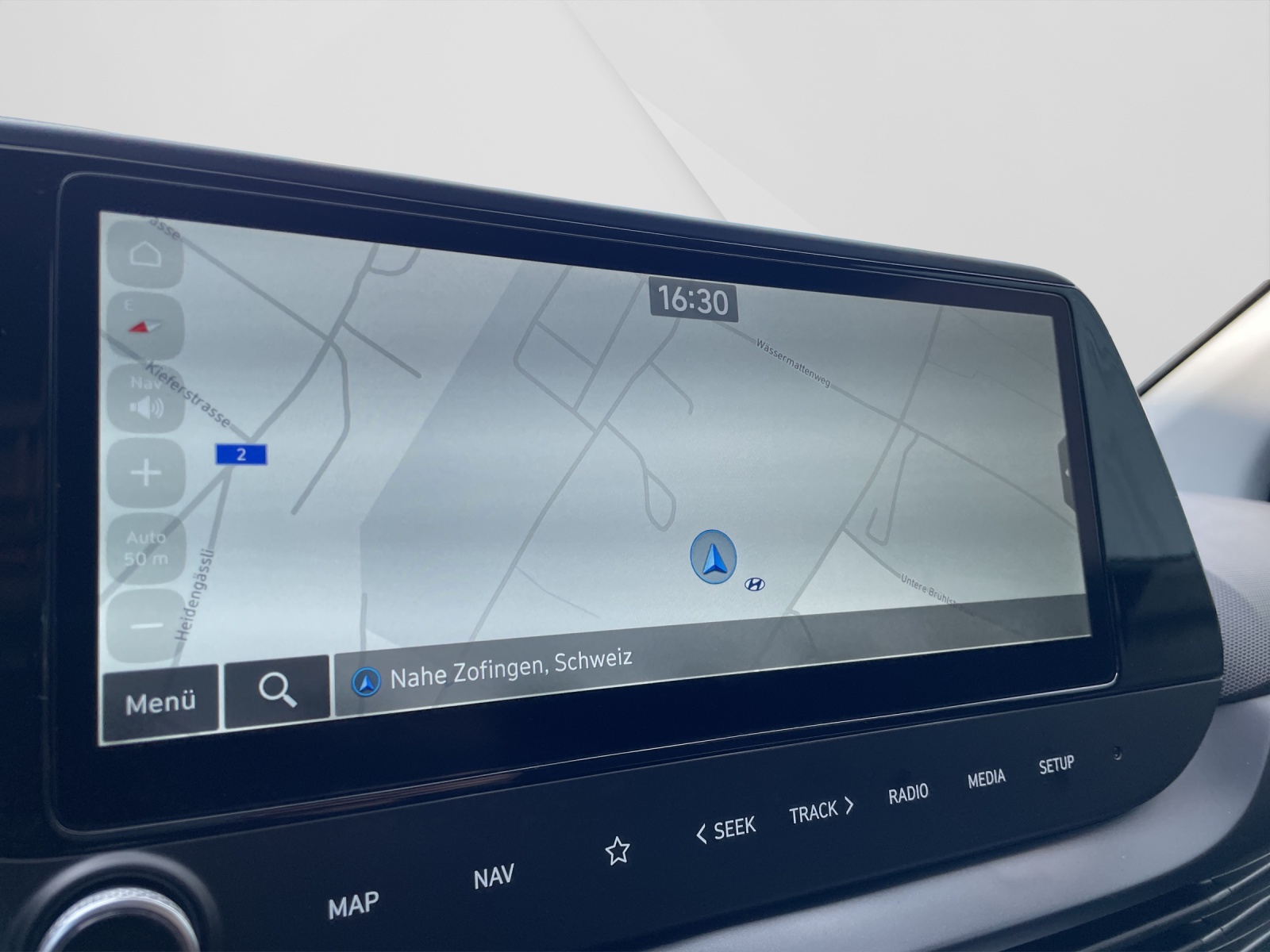 HYUNDAI i20 1.0 T-GDi Amplia-image-12