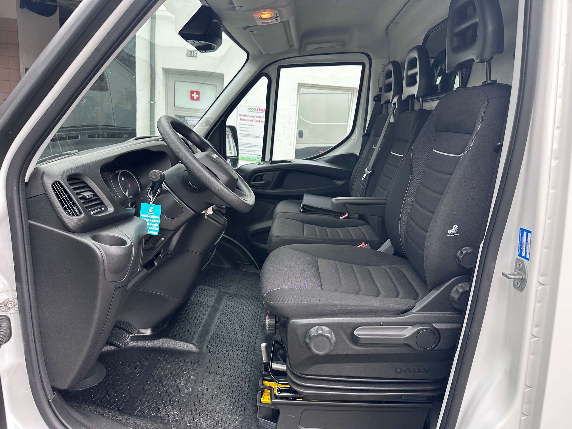 IVECO 35 S 16 A8 SVL-image-9
