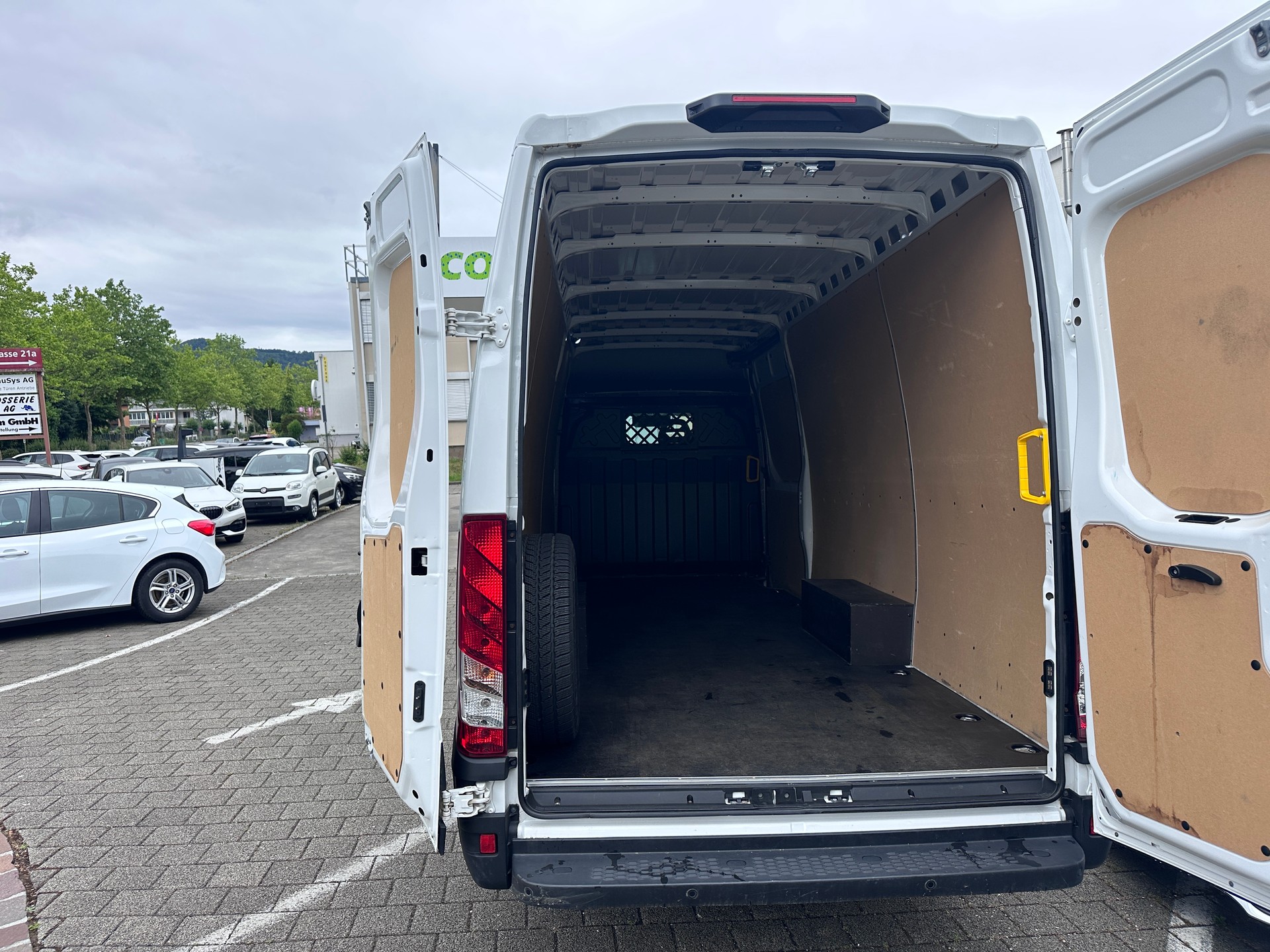 IVECO 35 S 16 A8 SVL-image-16