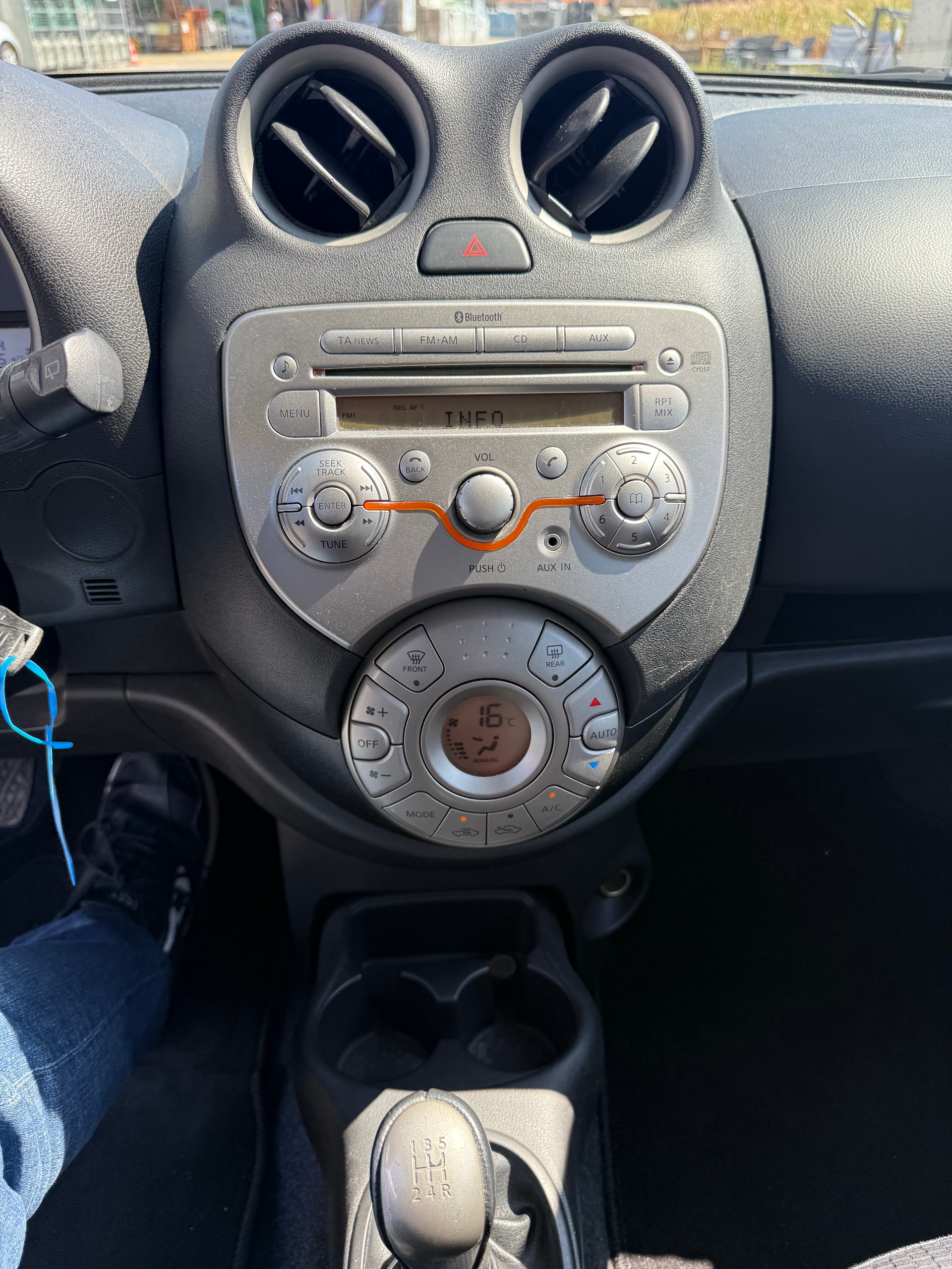NISSAN Micra 1.2 visia-image-13