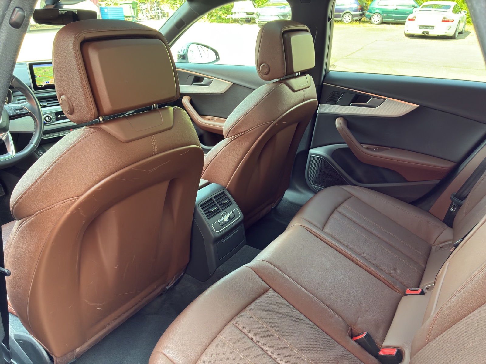 AUDI A4 allroad 3.0 TDI quattro tiptronic-image-17