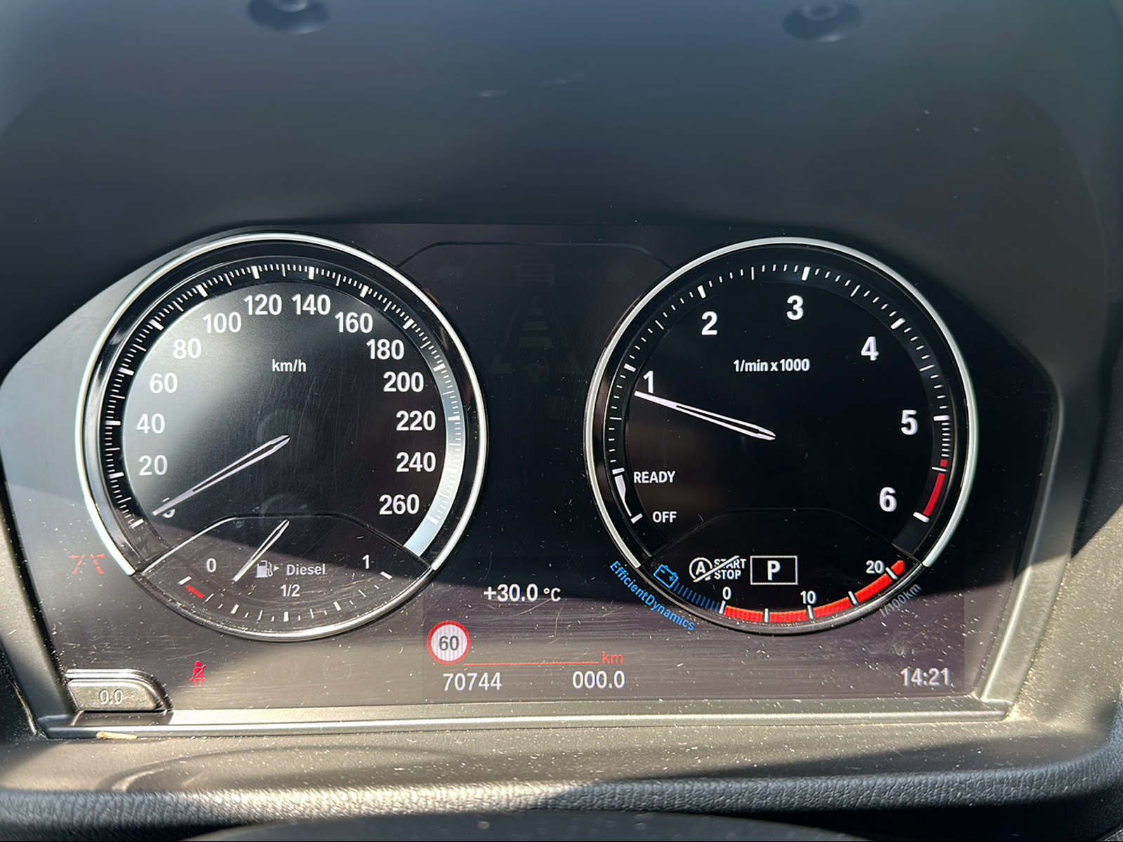 BMW X1 xDrive 18d Essential Edition Steptronic-image-11