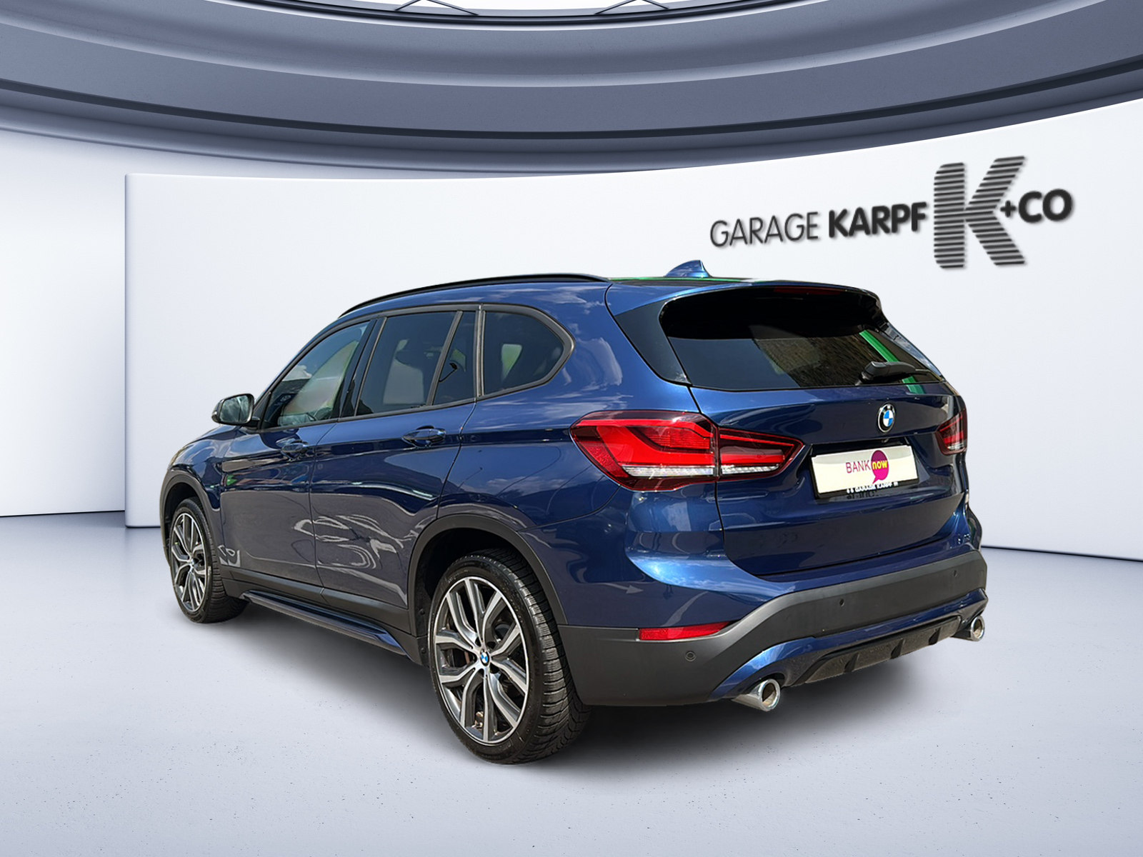 BMW X1 xDrive 18d Essential Edition Steptronic-image-2