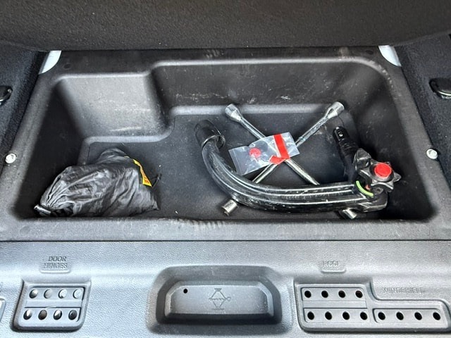JEEP Wrangler 2.0 Unlimited Rubicon Automatic-image-15