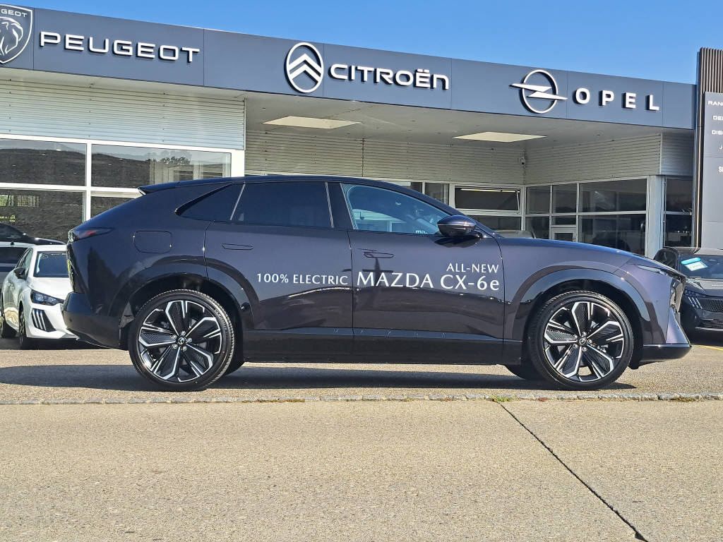 MAZDA CX-6e Takumi 258cv-image-1