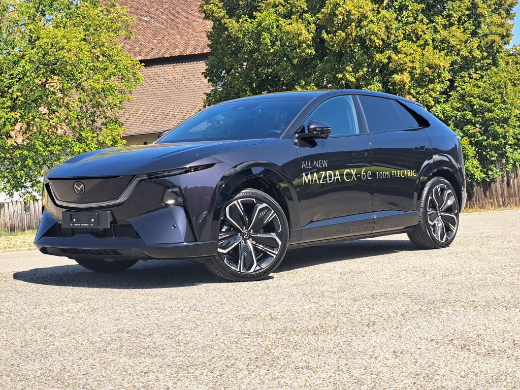 MAZDA CX-6e Takumi 258cv-image-0
