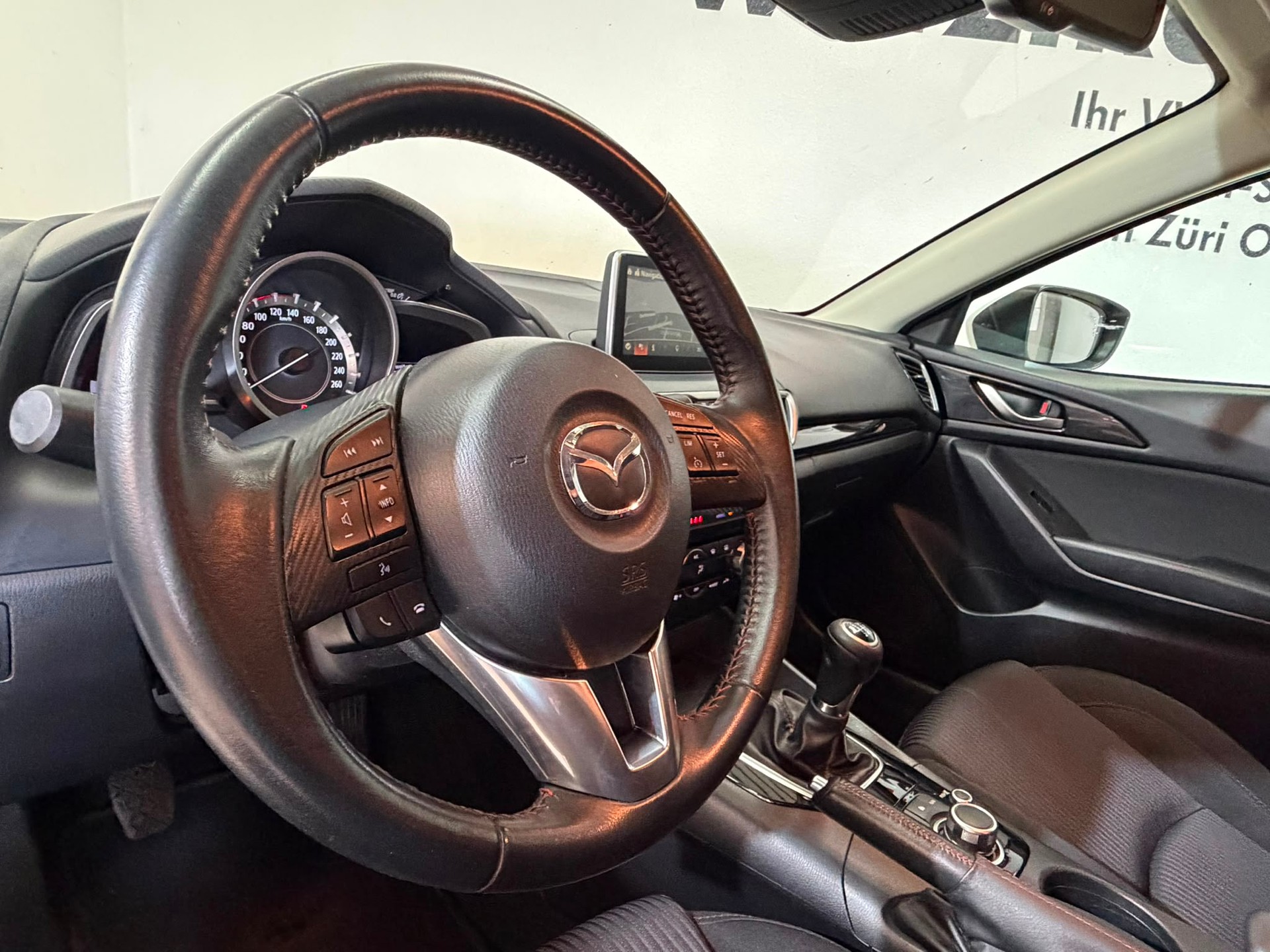 MAZDA 3 SKYACTIV-G 100 Ambition-image-6