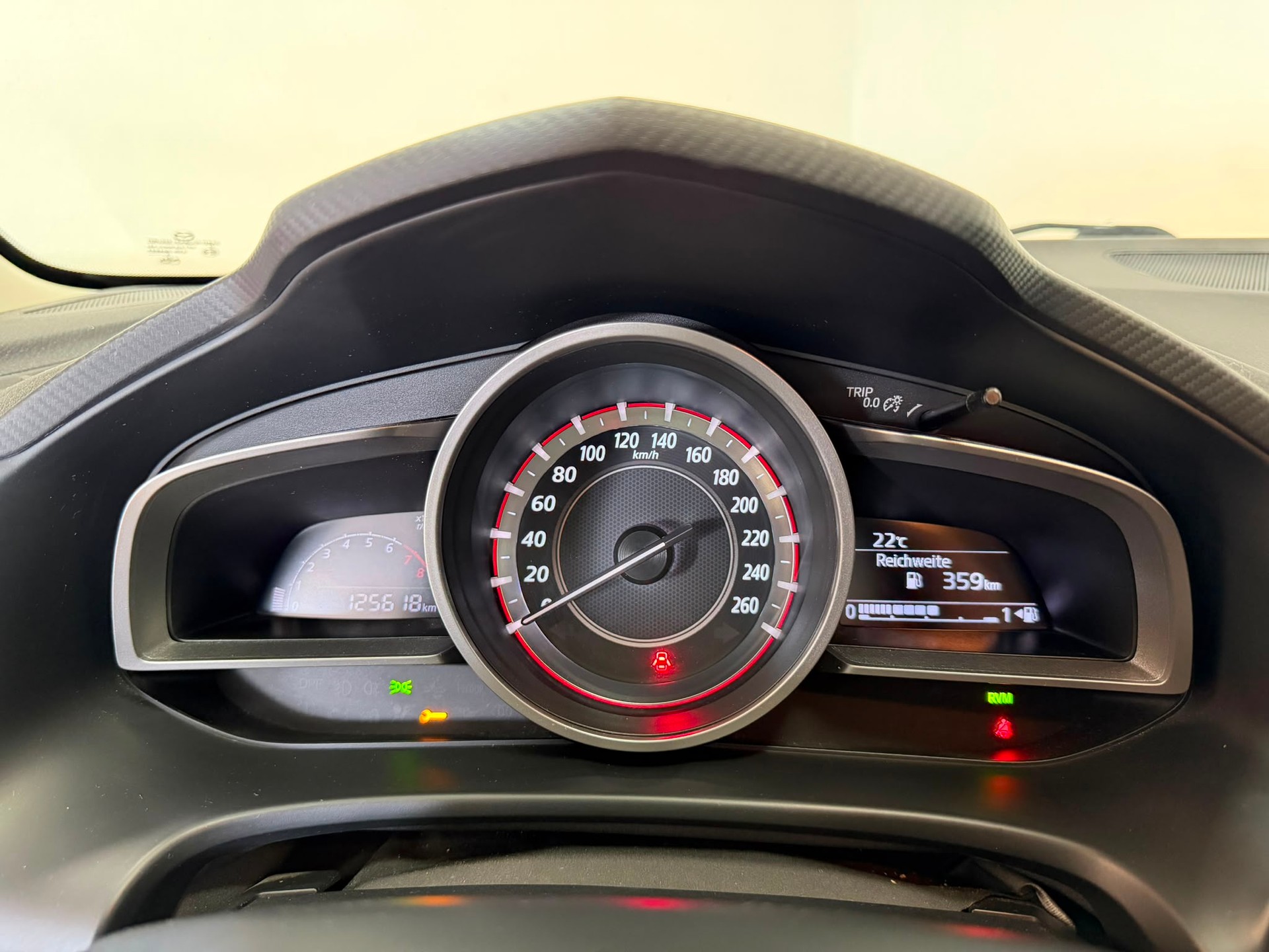 MAZDA 3 SKYACTIV-G 100 Ambition-image-10