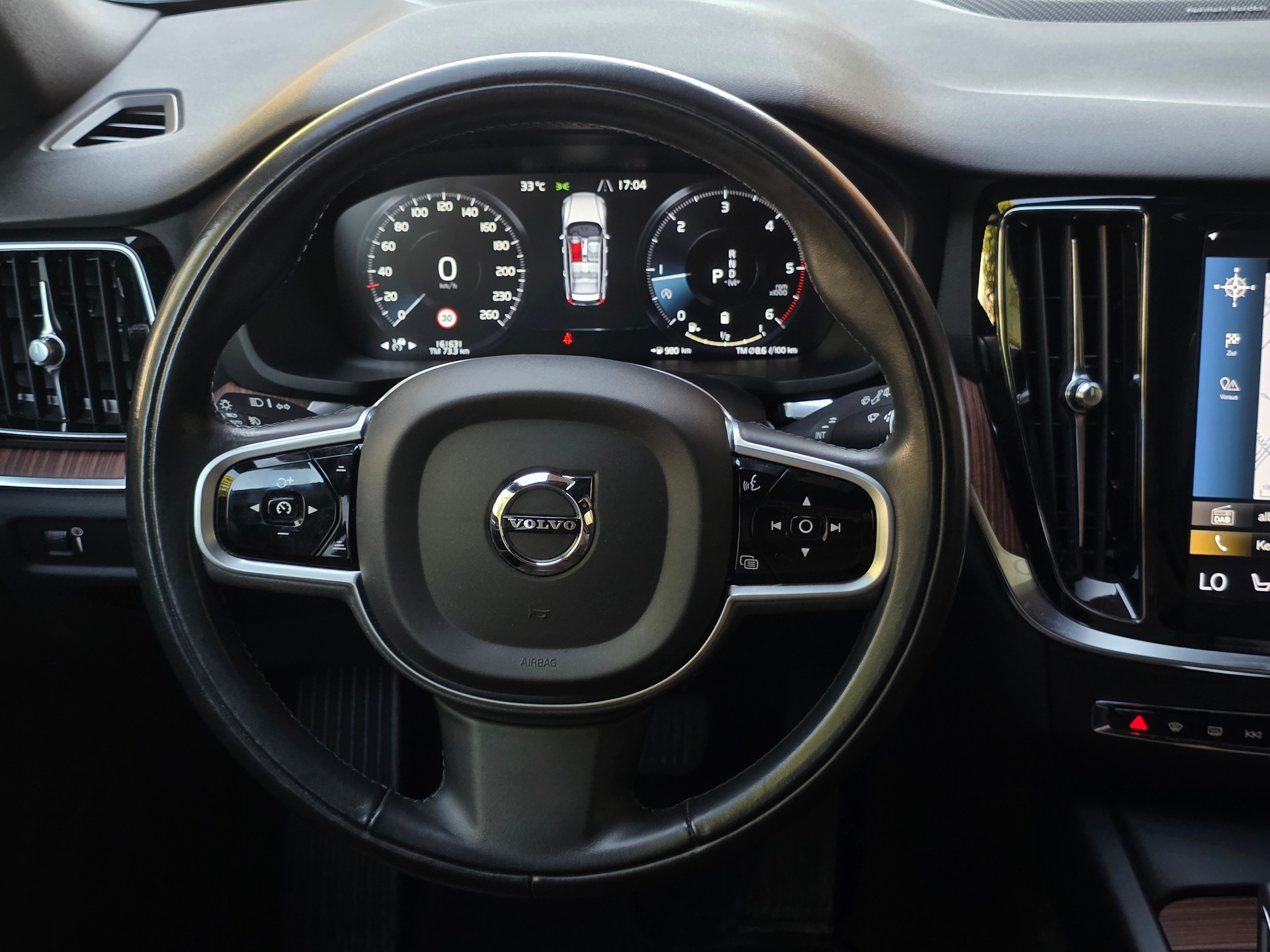 VOLVO V60 Cross Country B4 Diesel Mild Hybrid AWD Geartronic * AHK * Top Ausstattung * CH-Fahrzeug *-image-12