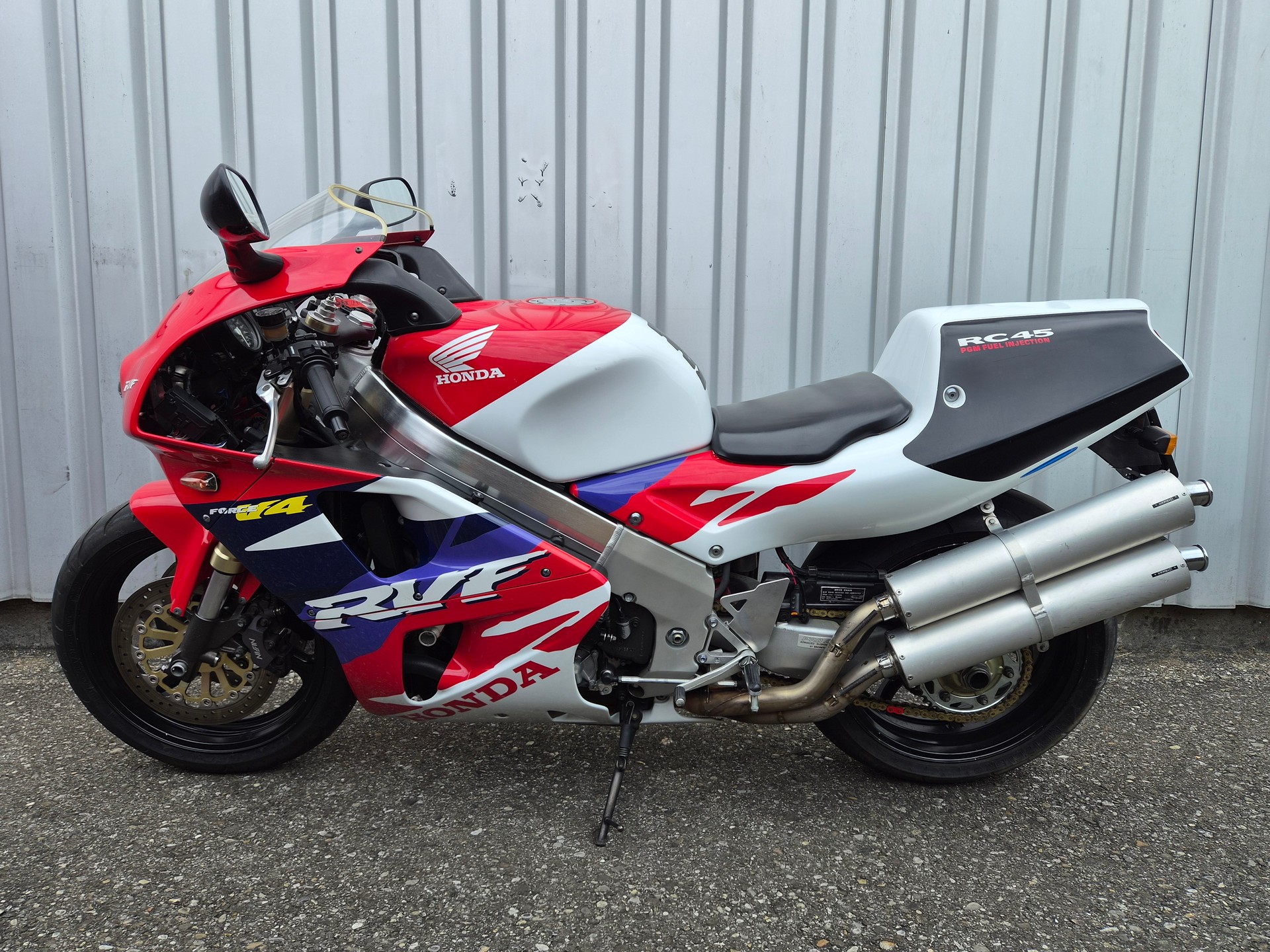 HONDA RVF 750 R RC45 KUNDENAUFTRAG-image-9